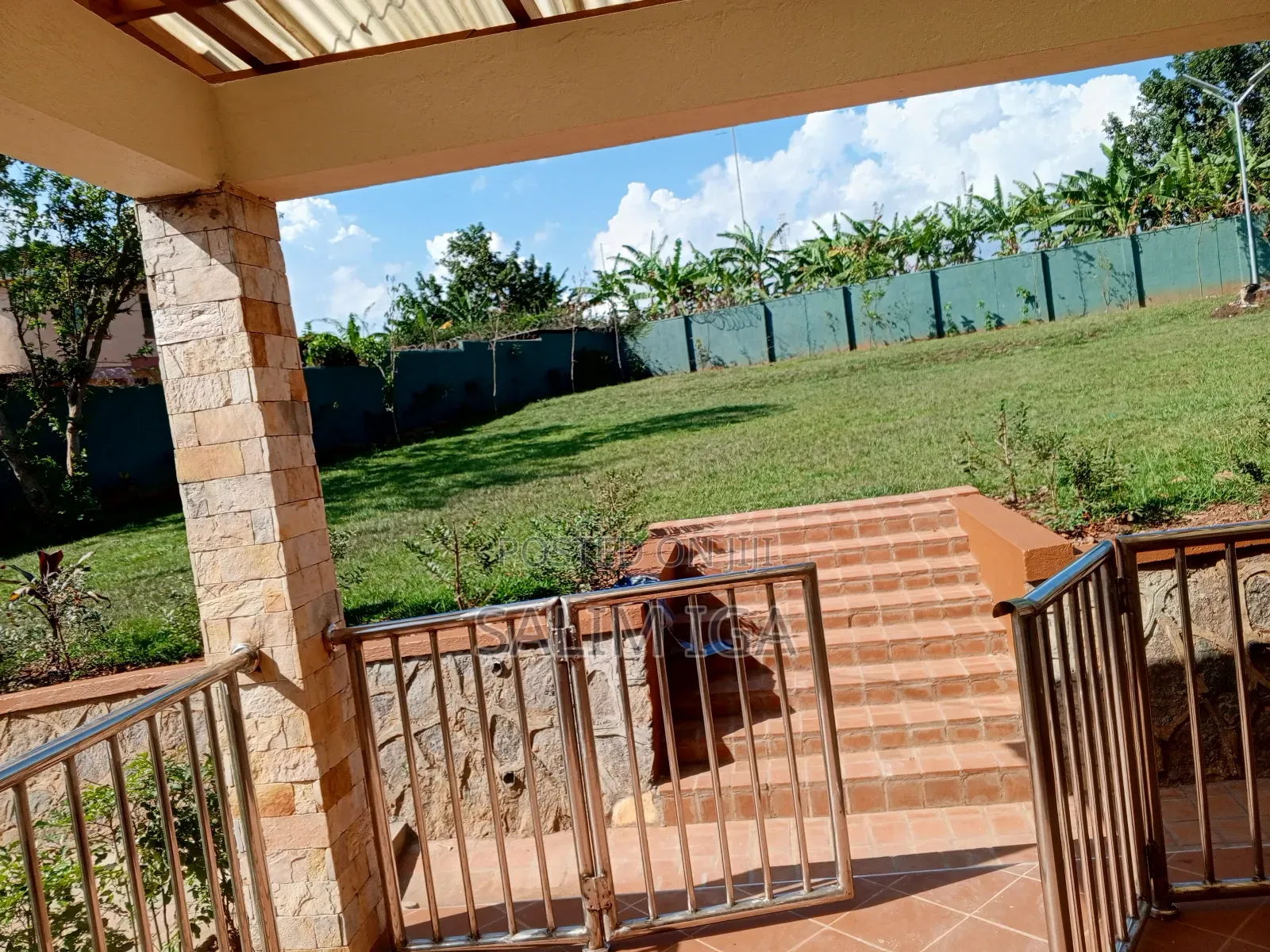 4bdrm Bungalow in Kololo Property, Central Division for rent in Central Division