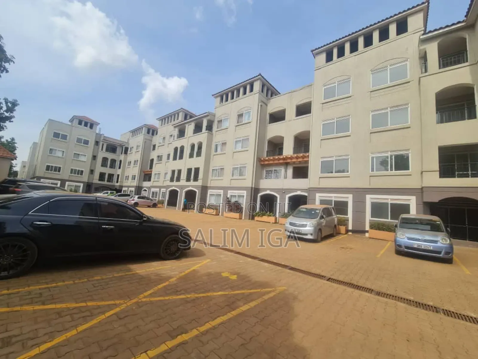 2bdrm Block of Flats in Kololo Property, Central Division for rent in Central Division