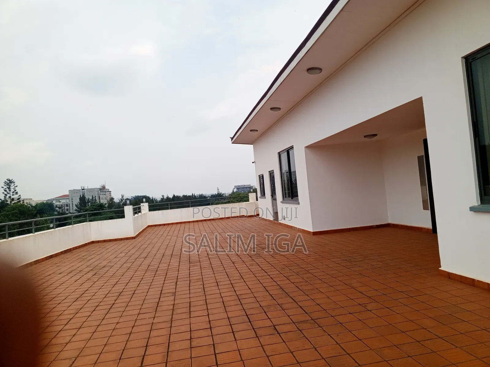 Furnished Studio Apartment in Kololo Property, Central Division in Central Division