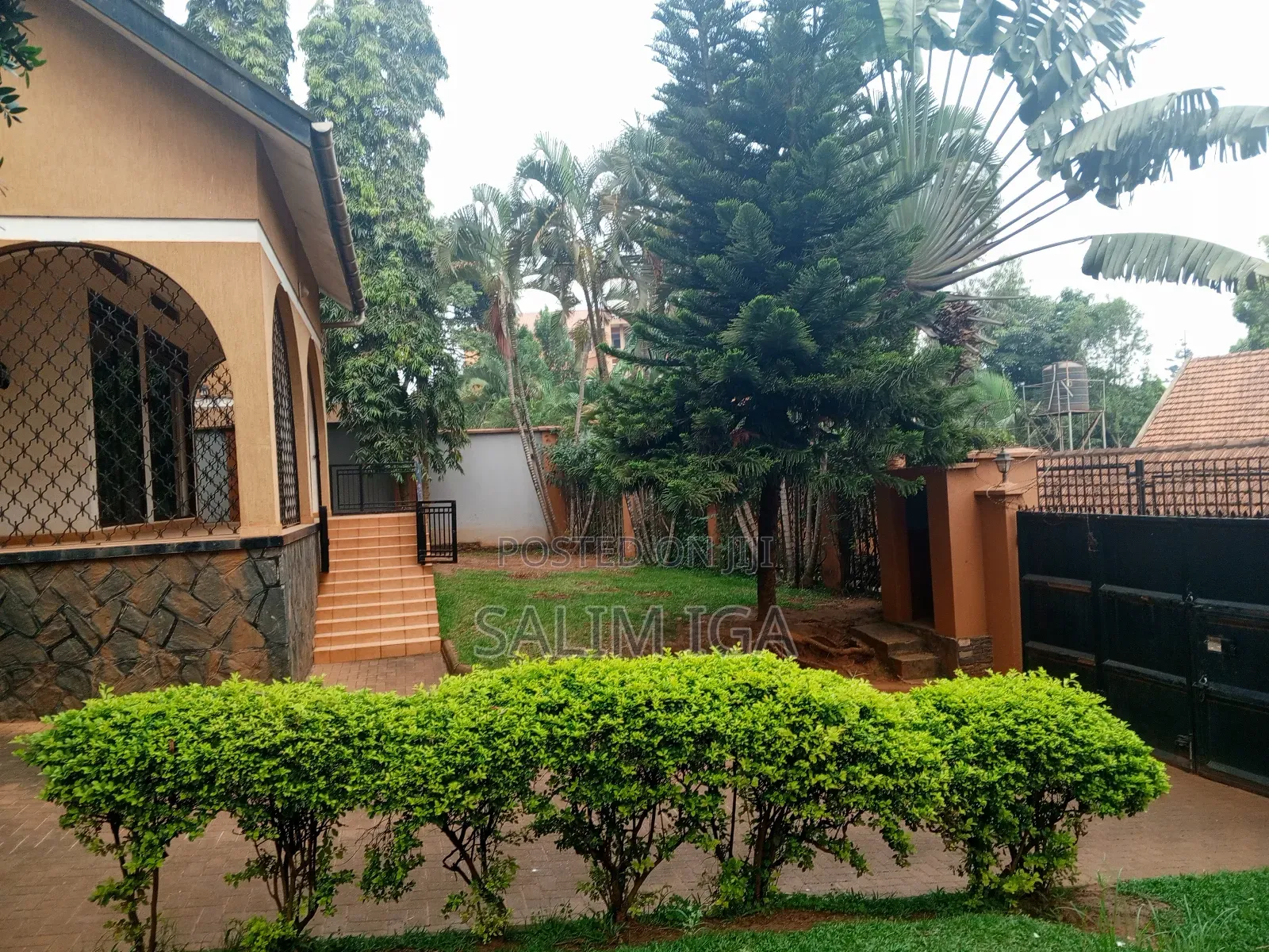 3bdrm Bungalow in Kololo Property, Central Division for rent in Central Division