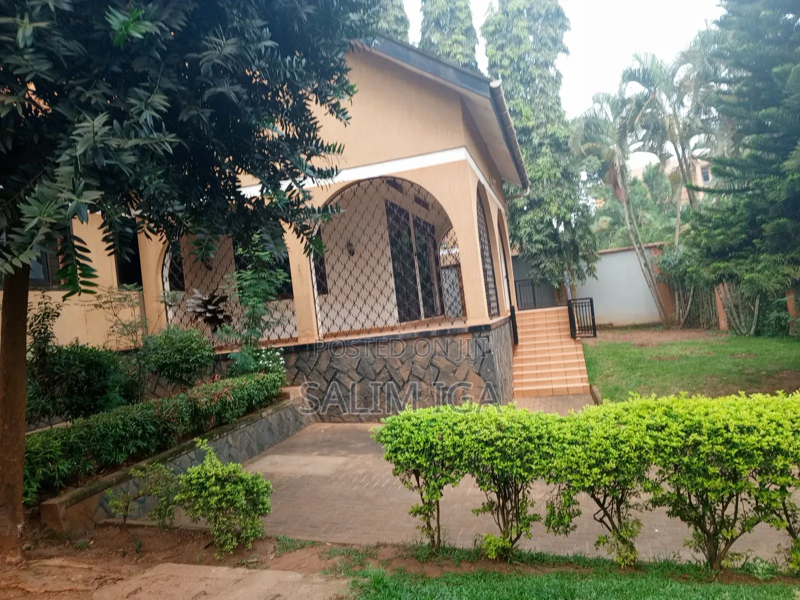 3bdrm Bungalow in Kololo Property, Central Division for rent in Central Division