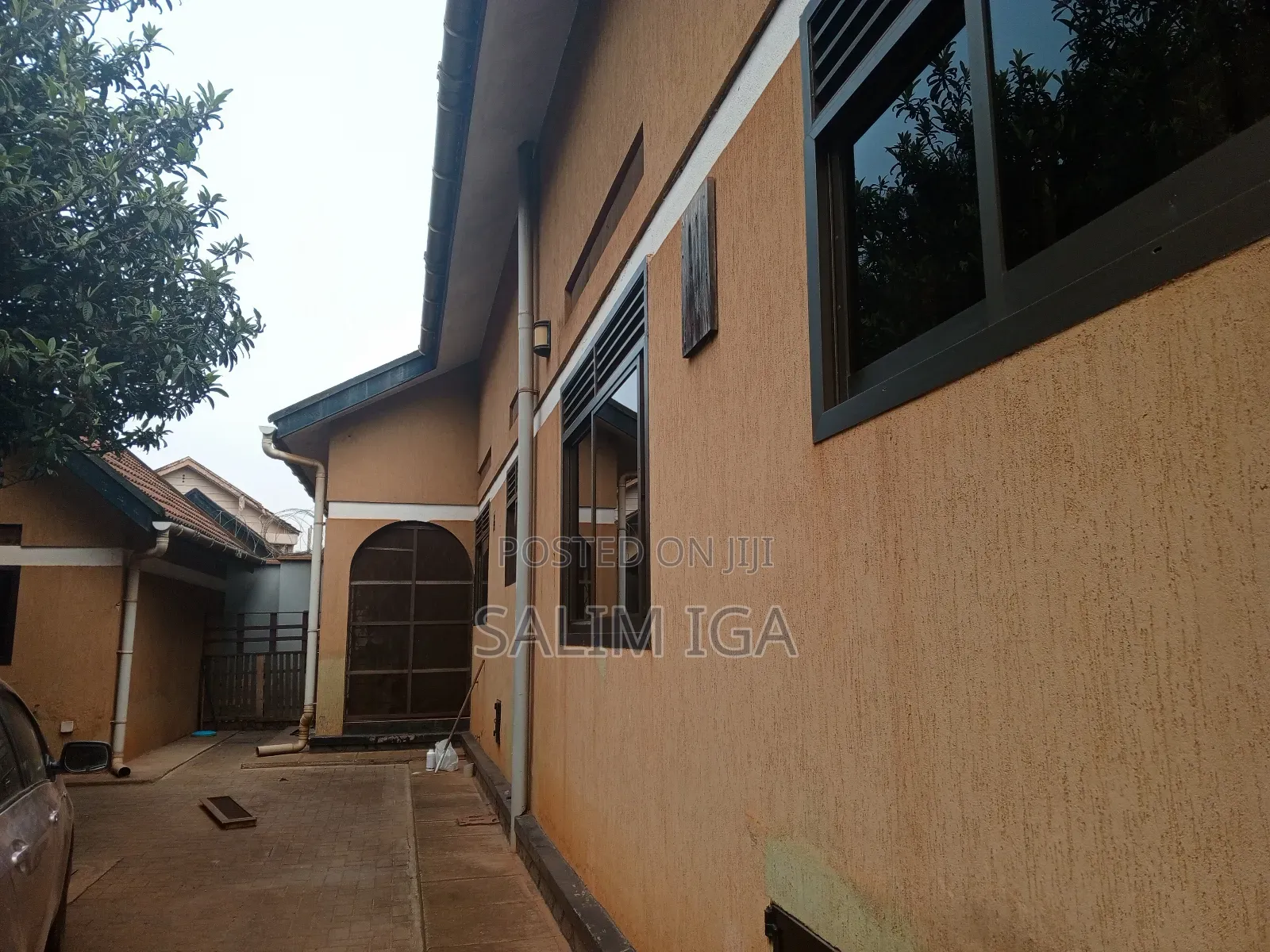 3bdrm Bungalow in Kololo Property, Central Division for rent in Central Division