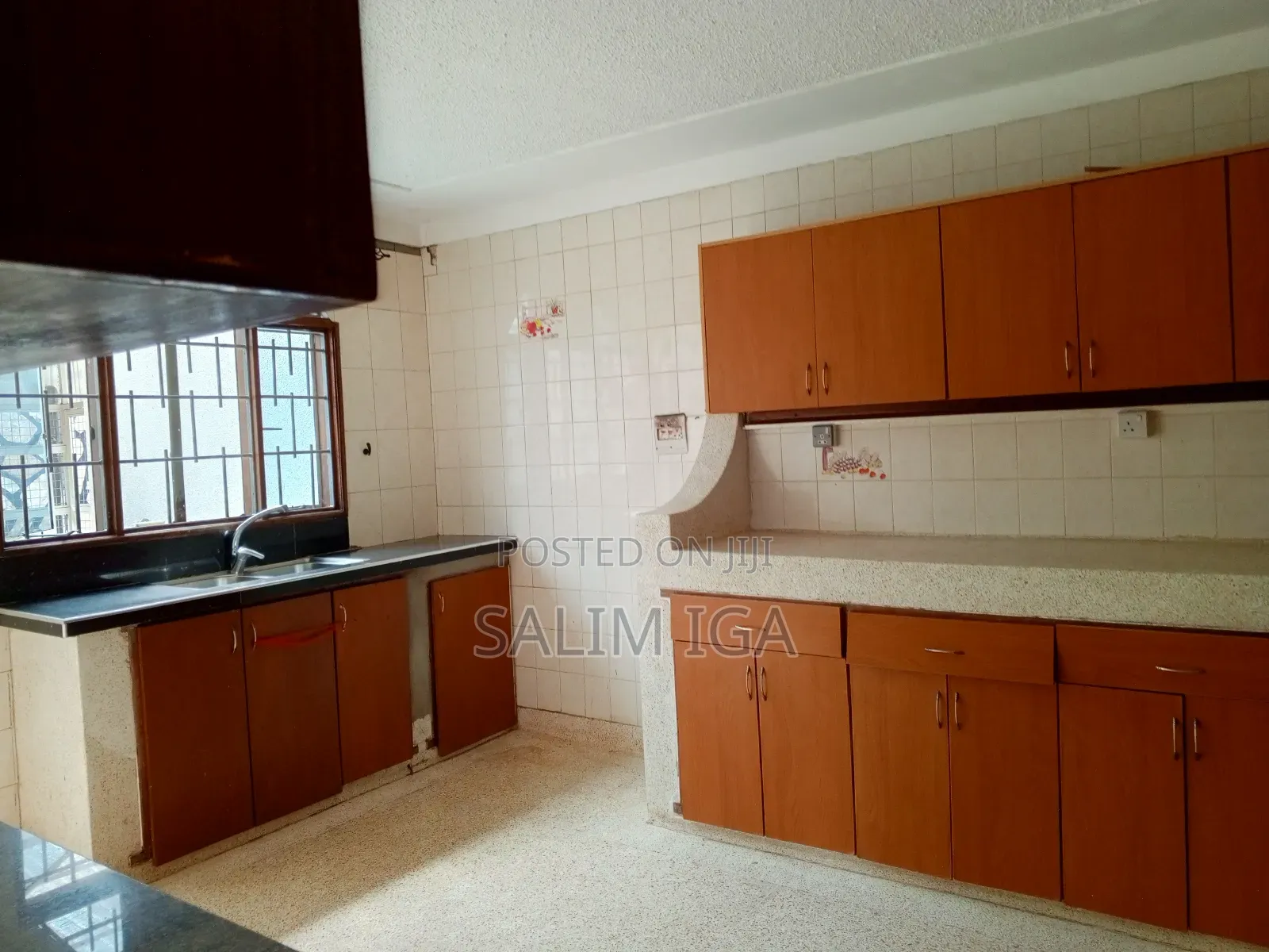 4bdrm Bungalow in Kololo Property, Central Division for rent in Central Division