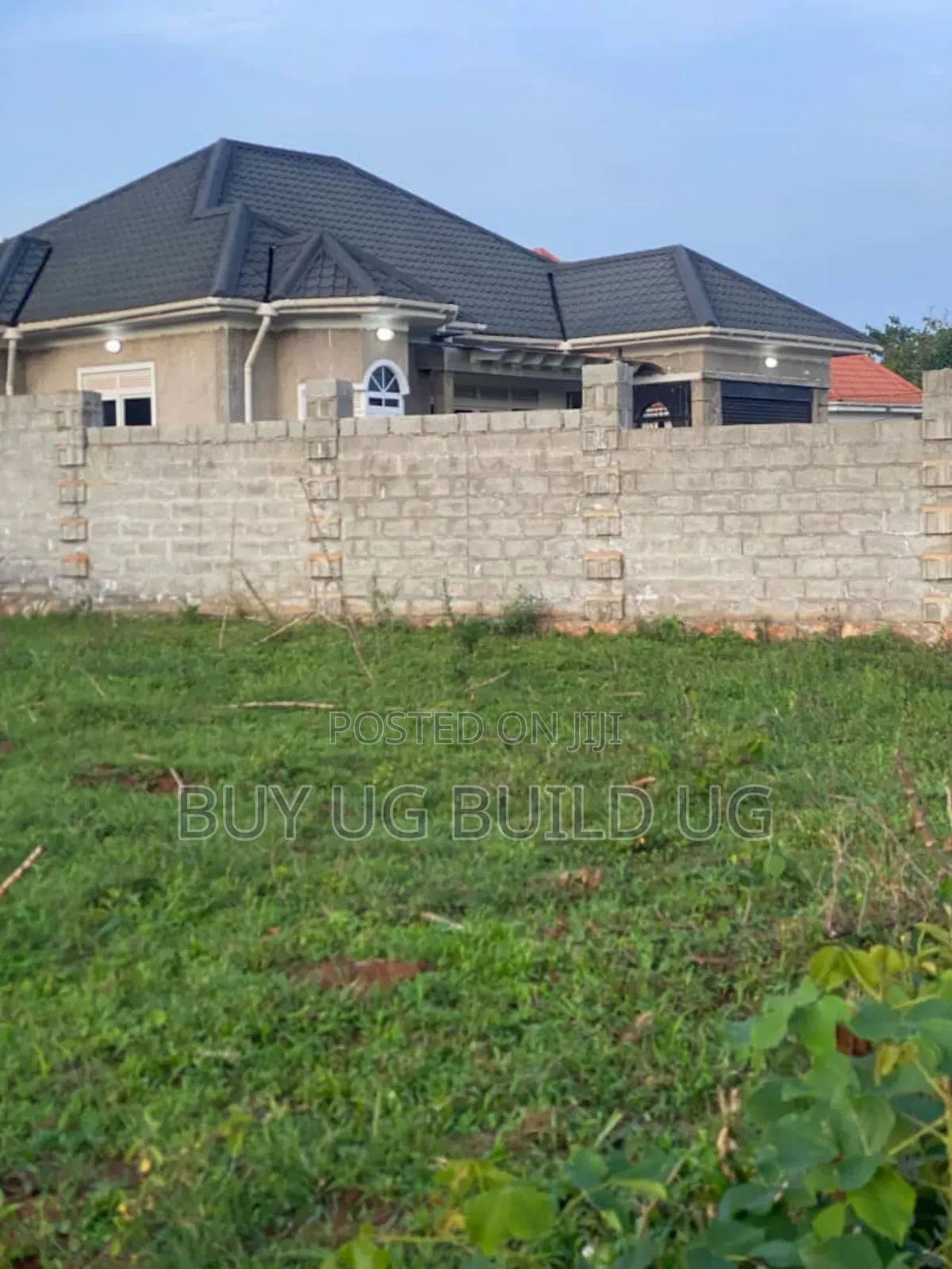 Plots for Sale Sale Kitende Kitovu Entebbe Road With Title in Central Division
