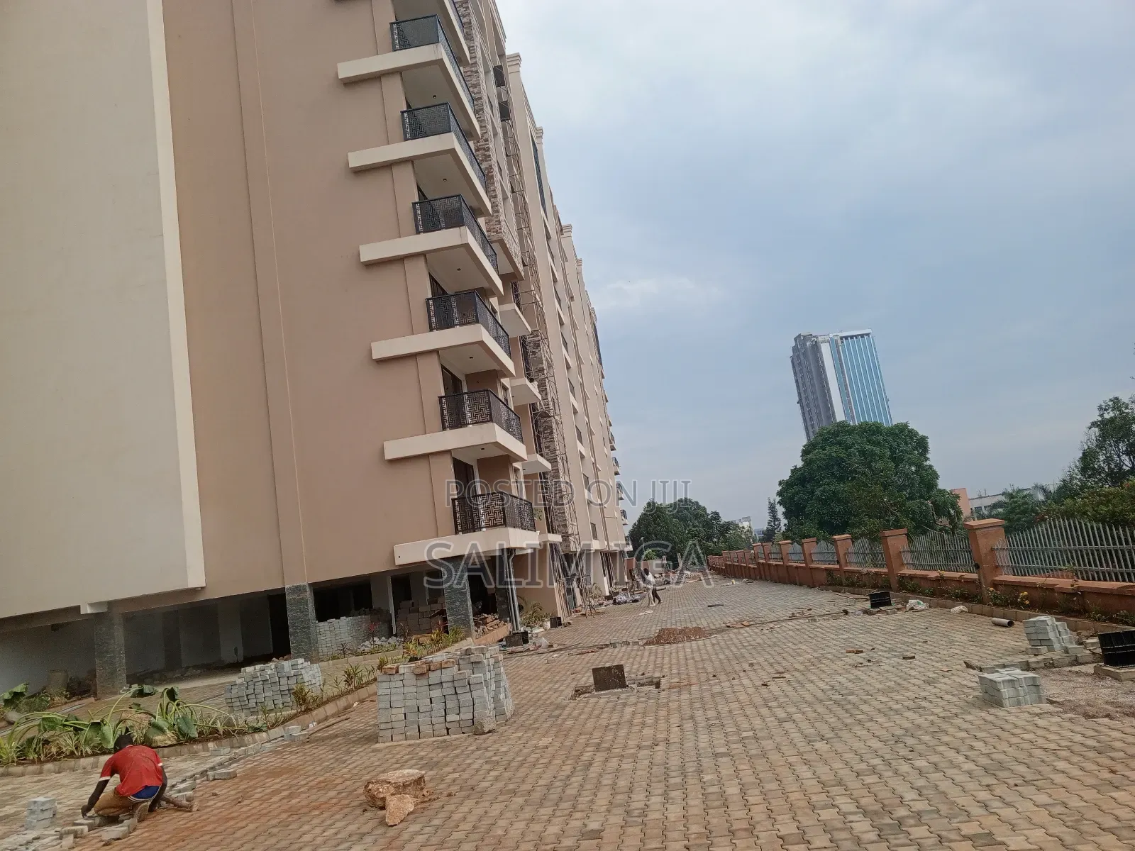 Furnished 3bdrm Block of Flats in Kololo Property, Central Division in Central Division