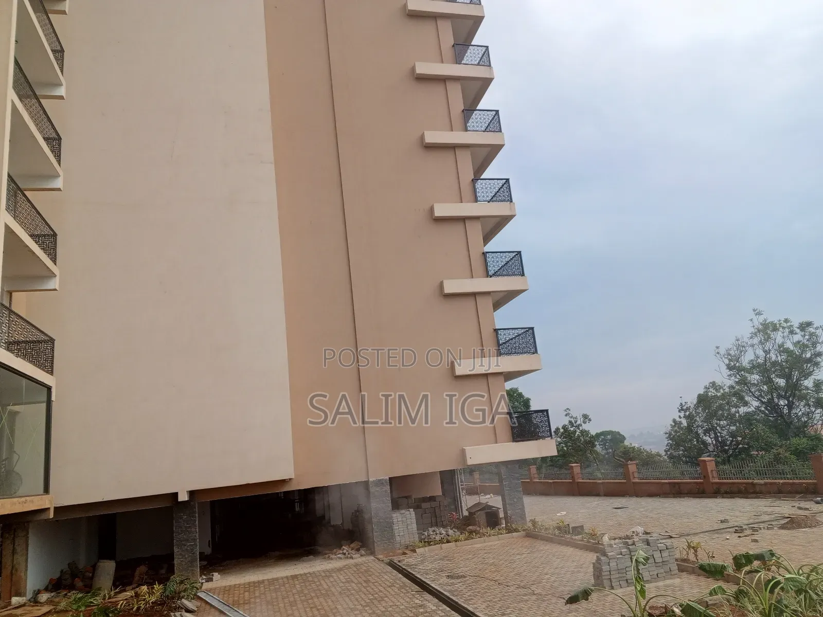 Furnished 3bdrm Block of Flats in Kololo Property, Central Division in Central Division