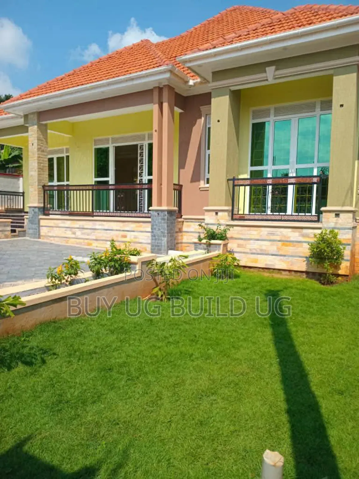 4bdrm Bungalow in Bwebajja Entebbe, Division B for sale in Division B