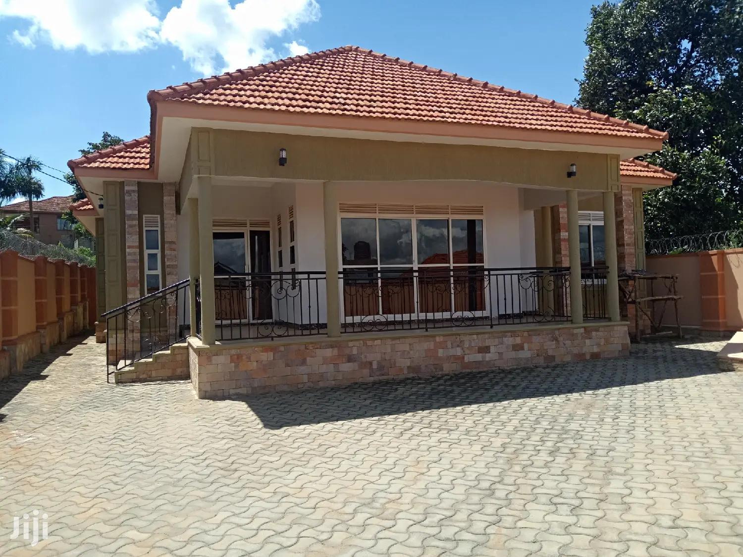 Kira Super Adorable House on Sell in Kampala