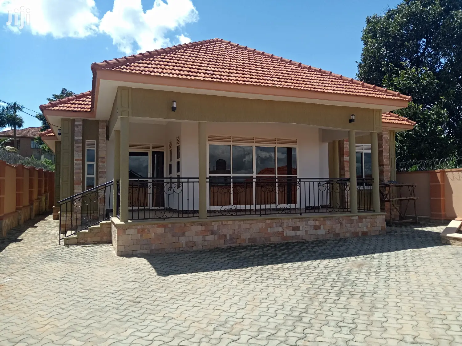 Kira Super Adorable House on Sell in Kampala