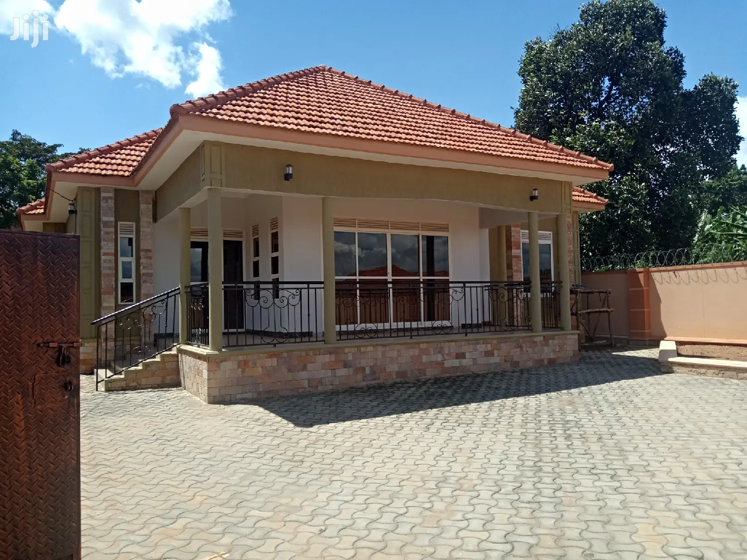 Kira Super Adorable House on Sell in Kampala