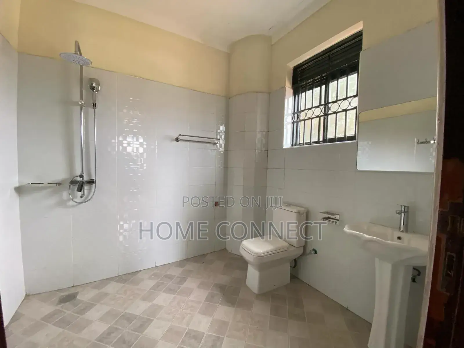 2bdrm Apartment in Kyaliwajala, Central Division for rent in Central Division