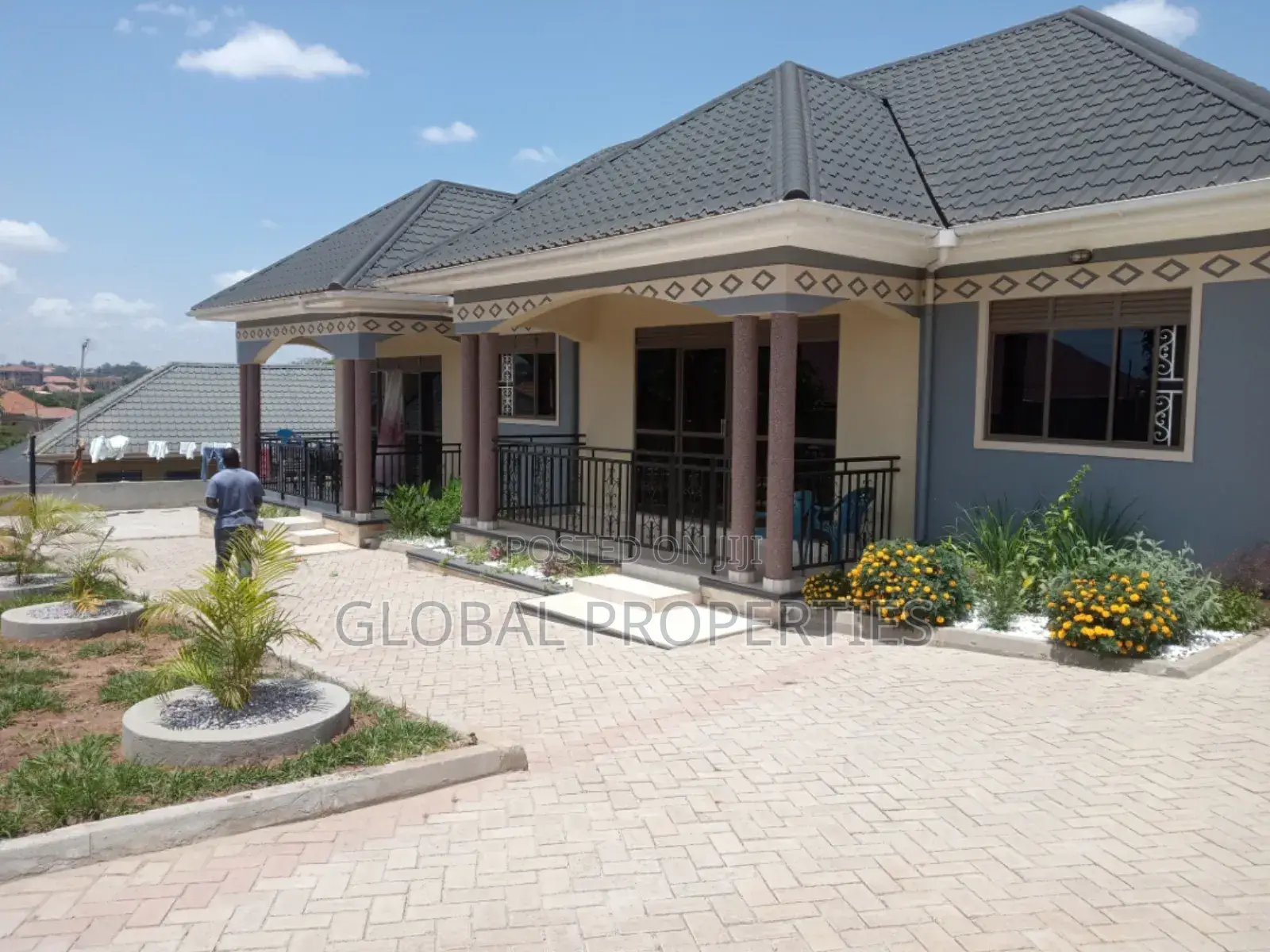 2bdrm Bungalow in Nsawo Estate, Central Division for rent in Central Division