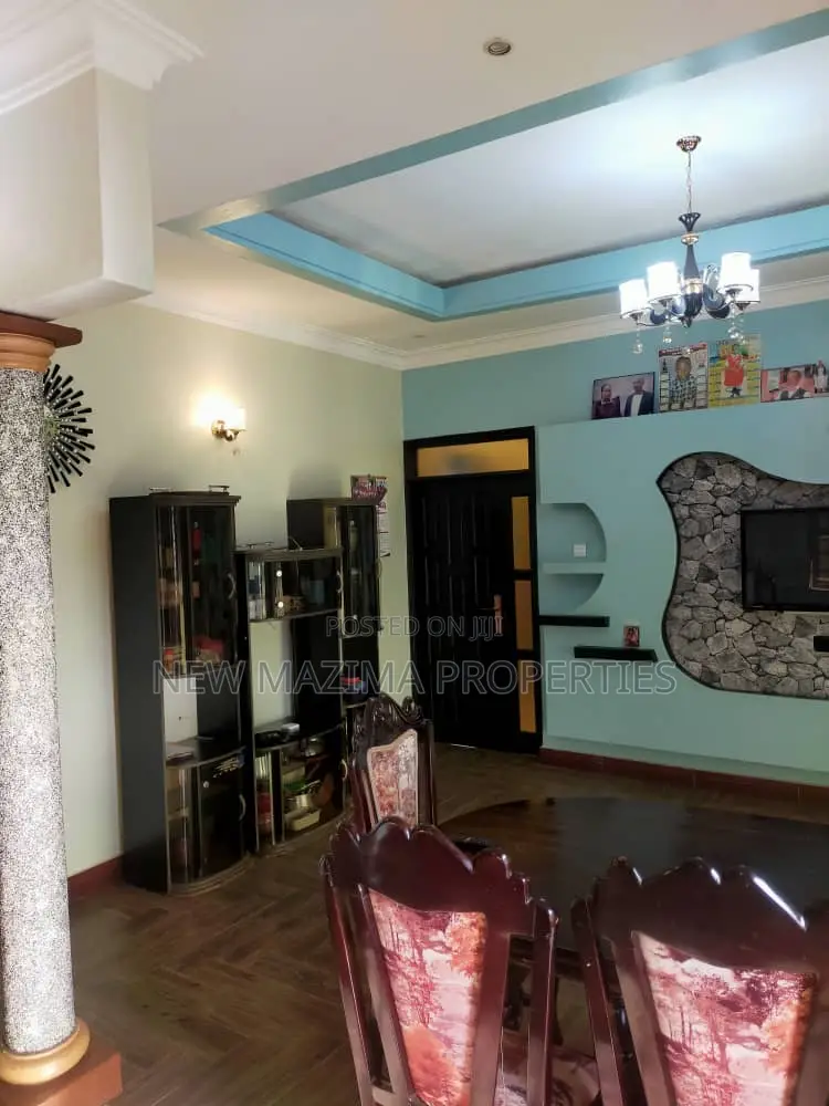 3bdrm House in Kajjansi Ntebe Rd, Division A for sale in Division A