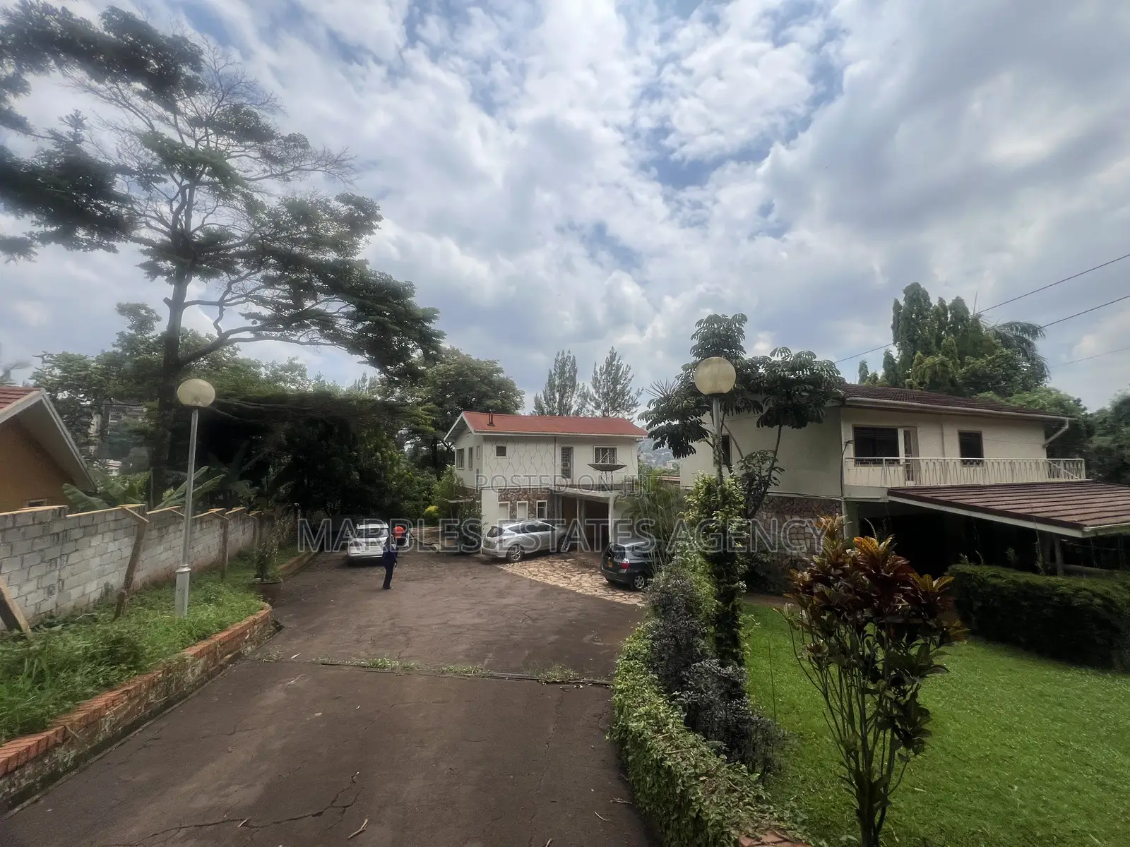 Land for Sale in Kololo on 70 Decimals at $2millions in Central Division