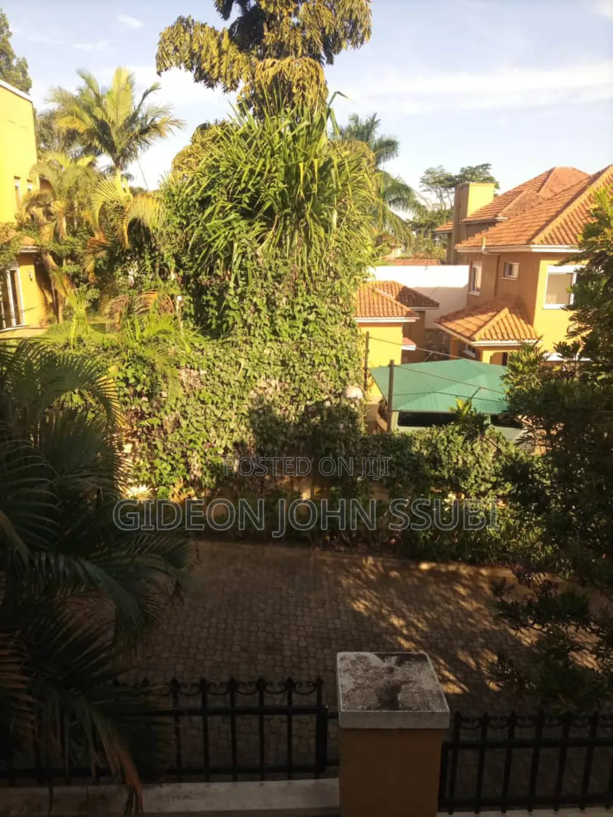 5bdrm Mansion in Muyenga, Central Division for sale in Central Division