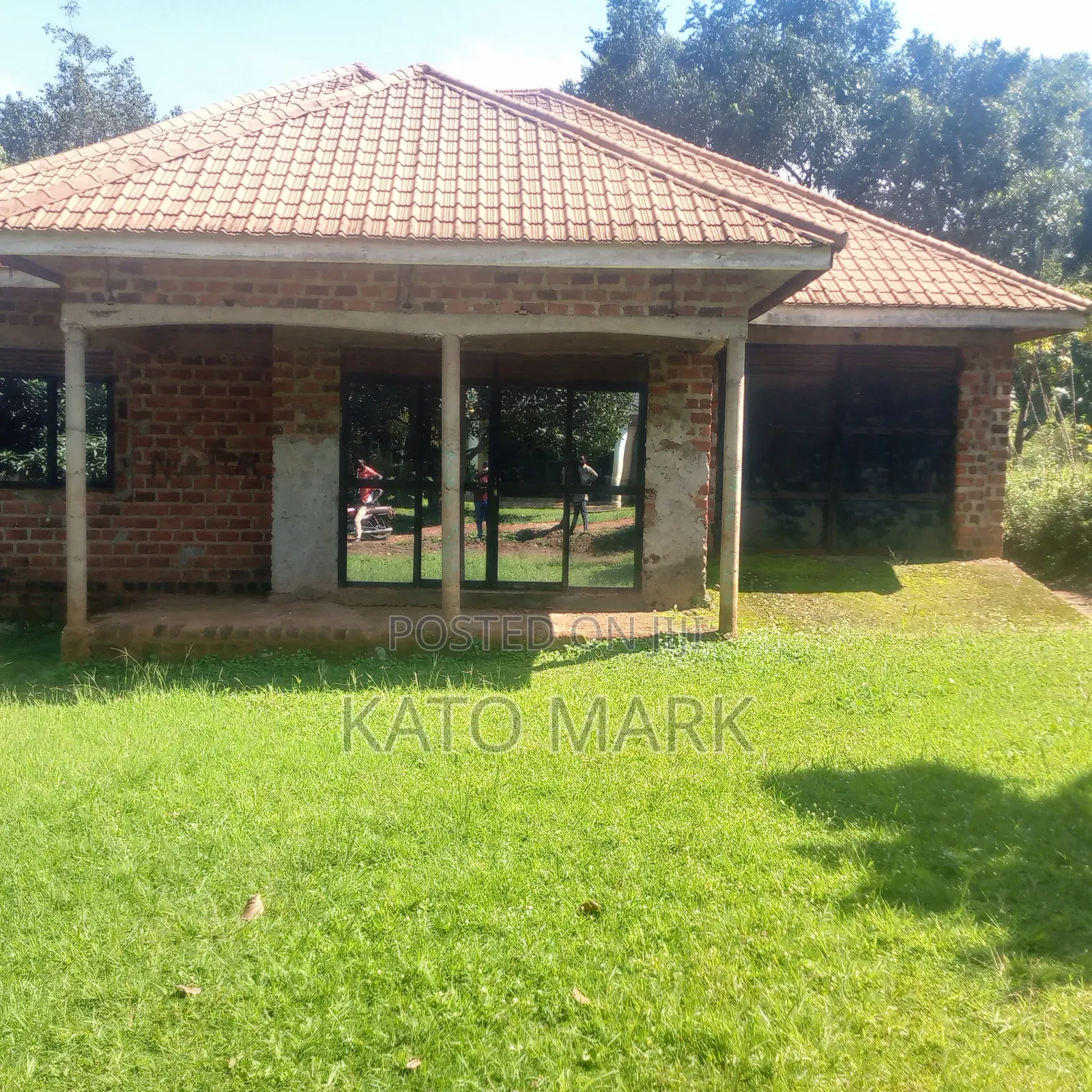 3bdrm House in Mukono Kubirii for sale in Mukono TC