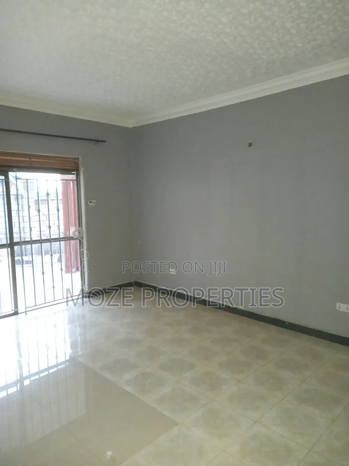 2bdrm Bungalow in Kira Nsasa, Central Division for rent in Central Division