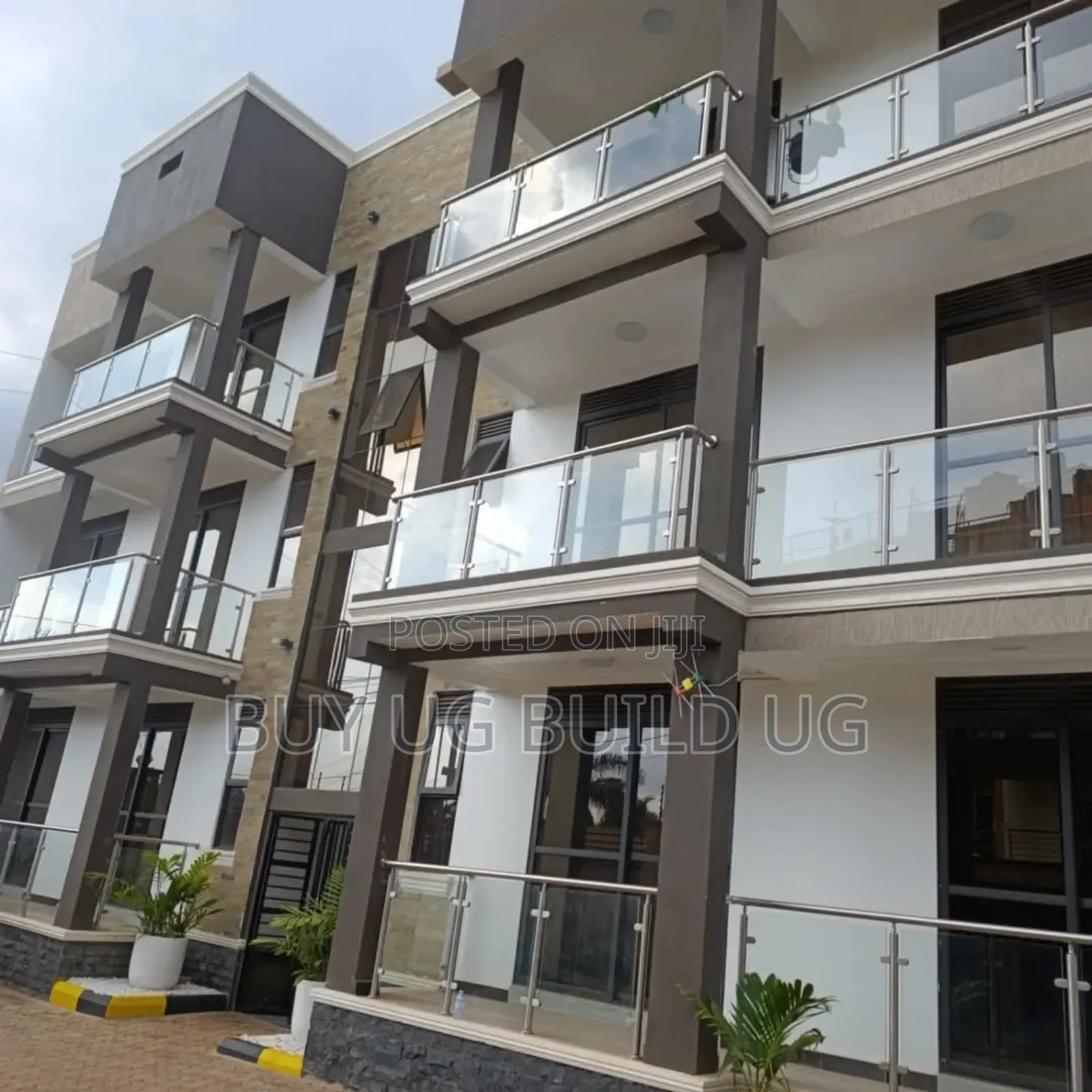 2bdrm Apartment in Kira Mamelto Road for sale in Kira