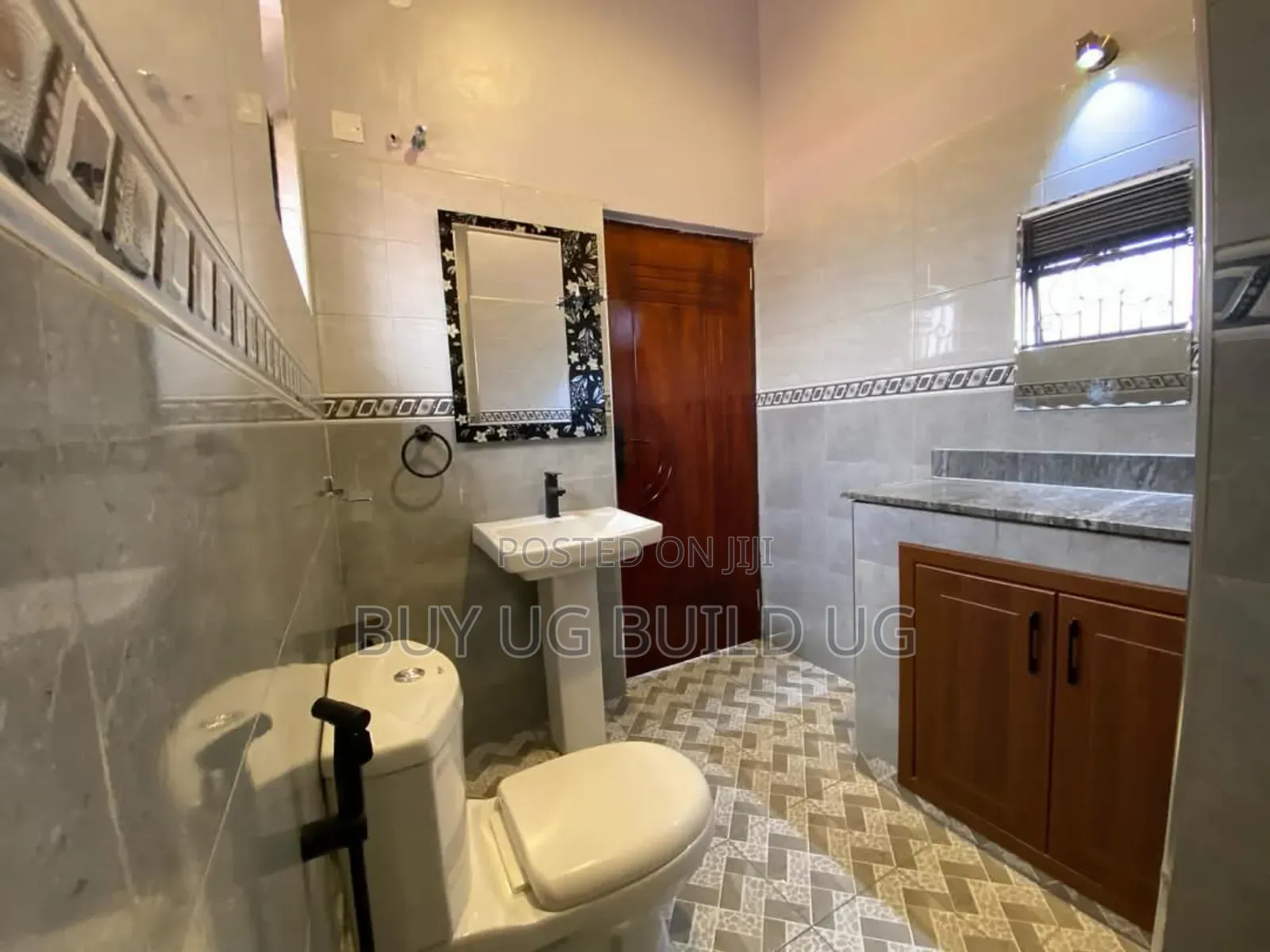 2bdrm Apartment in Namugongo Mbalwa, Central Division for rent in Central Division