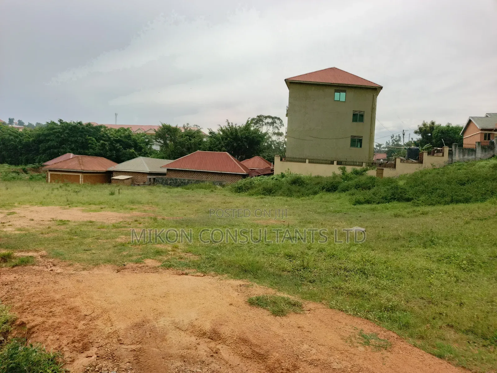 An Acre of Land in Kawempe Tula on Sale. in Kawempe
