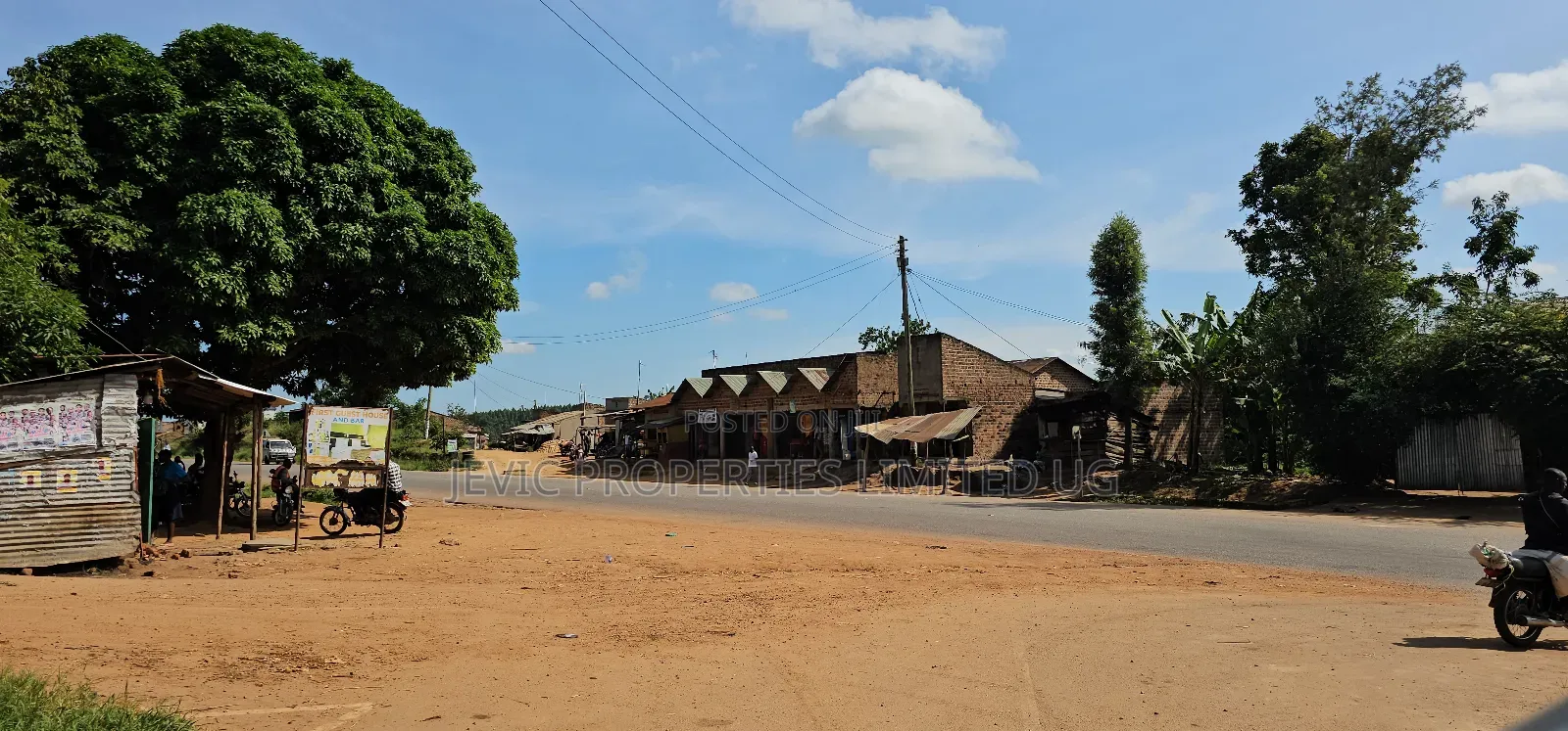 Gobero Highway Tarmac View Plots on Sale Along Hoima Road in Kakiri
