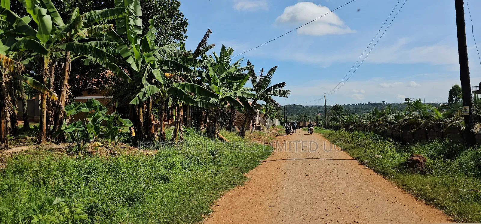 Gobero Highway Tarmac View Plots on Sale Along Hoima Road in Kakiri