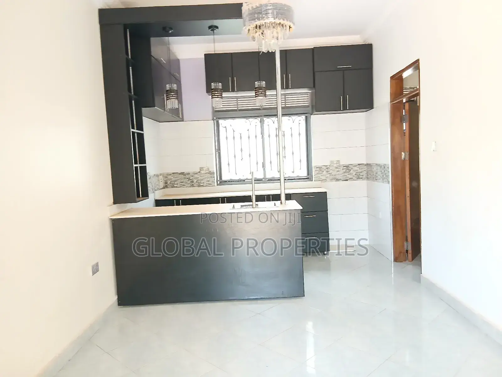 1bdrm Bungalow in Bweyogerere, Central Division for rent in Central Division