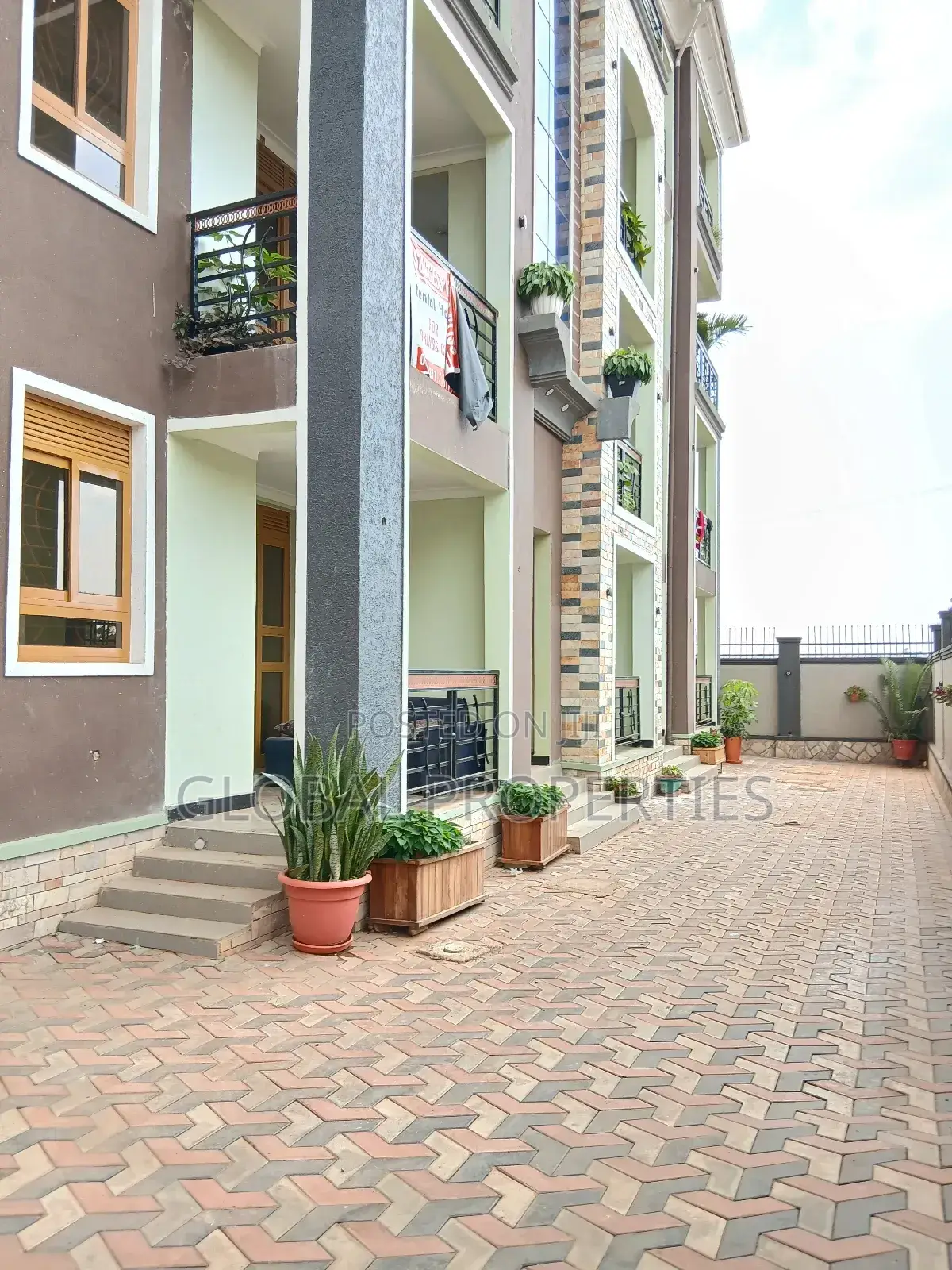 1bdrm Apartment in Nsawo Estate, Central Division for rent in Central Division
