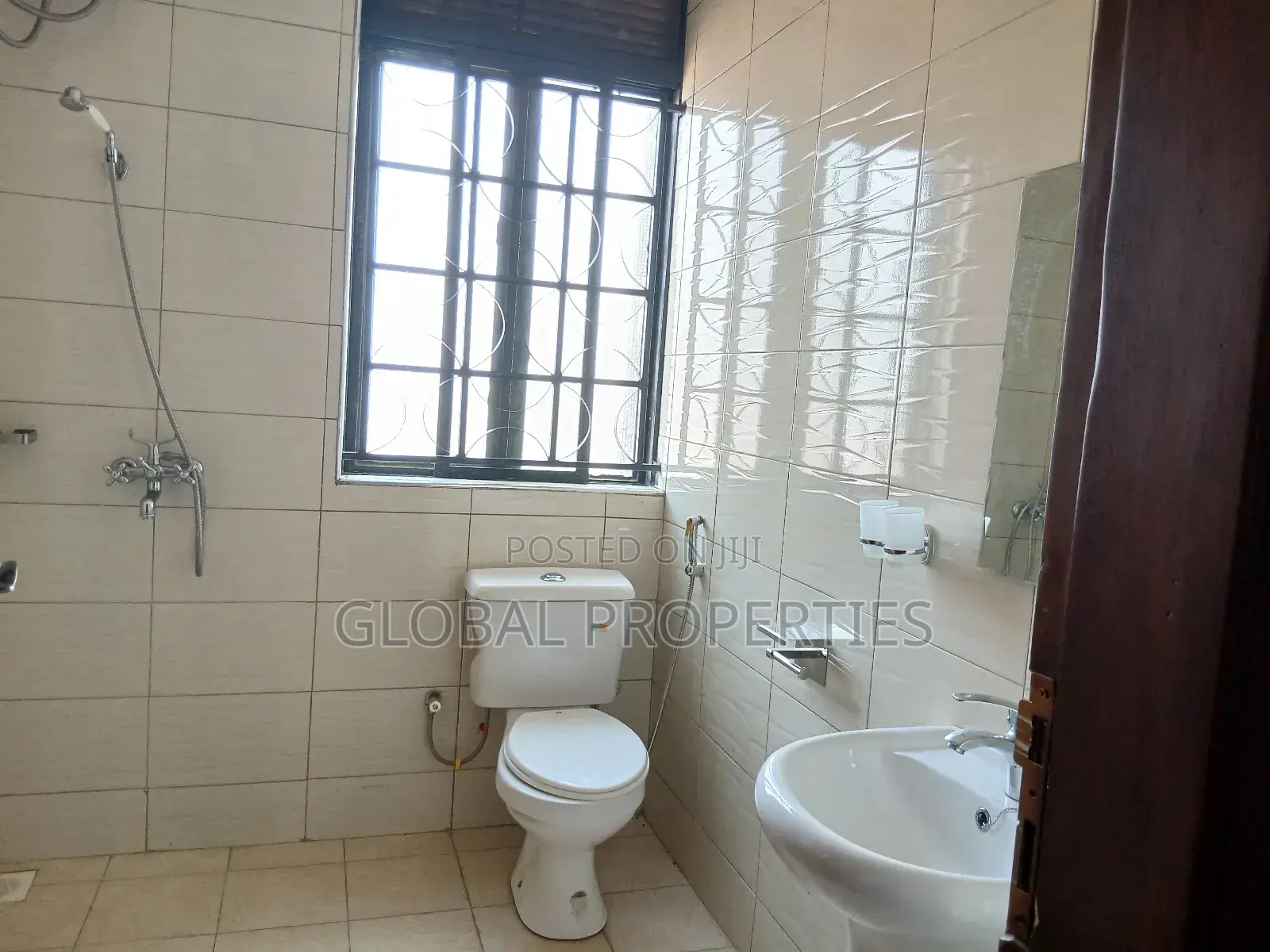 2bdrm Apartment in Kireka Namugongo Rd, Central Division for rent in Central Division