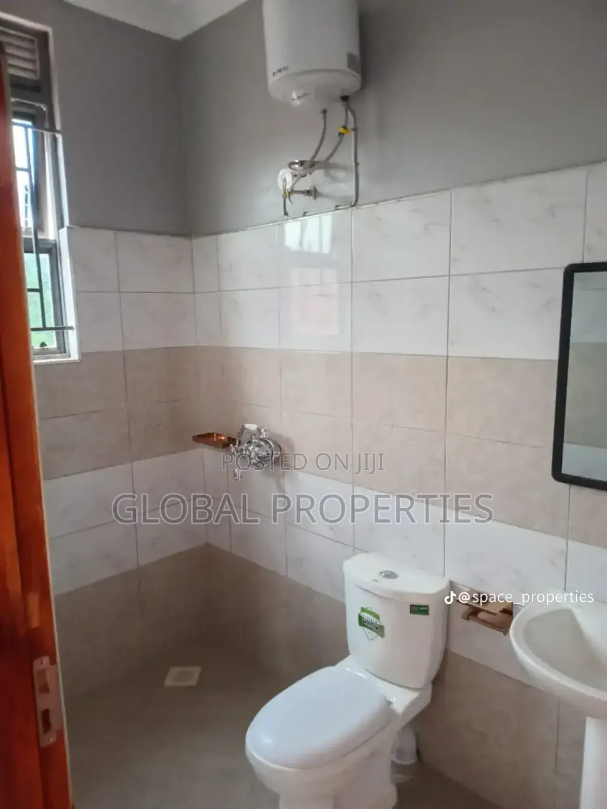2bdrm Bungalow in Mbalwa, Central Division for rent in Central Division