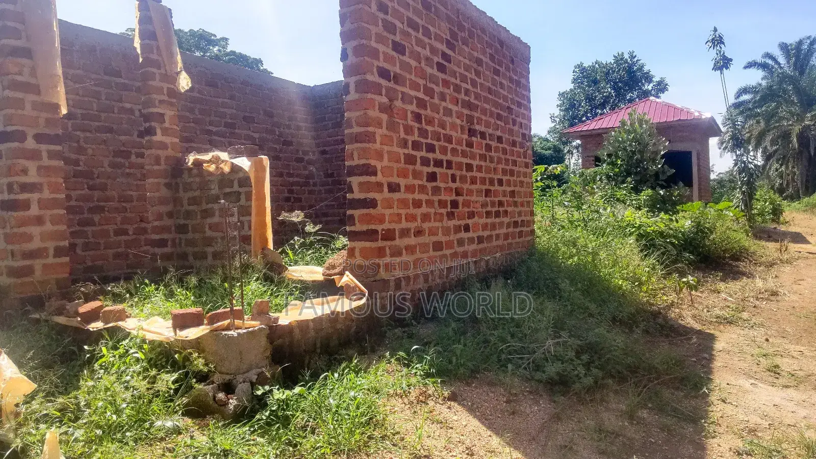 1bdrm Room & Parlour in Nkumba, Katabi for sale in Katabi