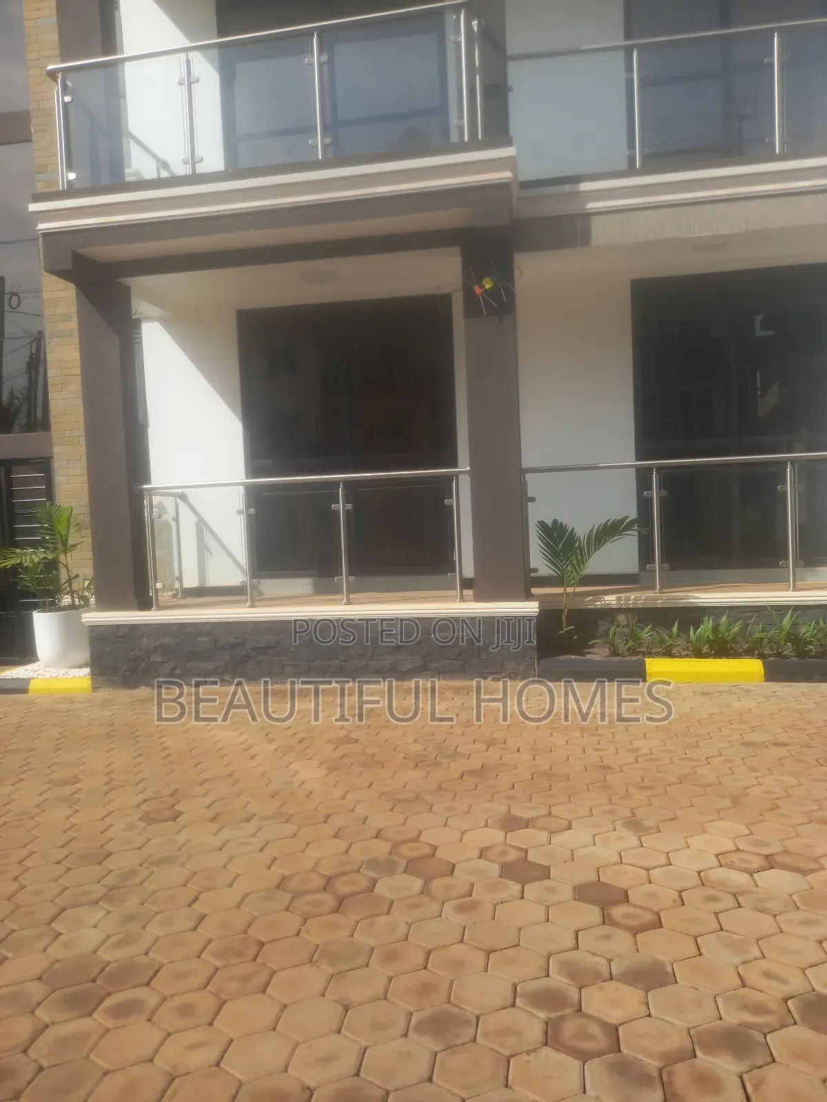 Furnished 2bdrm Apartment in Kira Town, Central Division for sale in Central Division