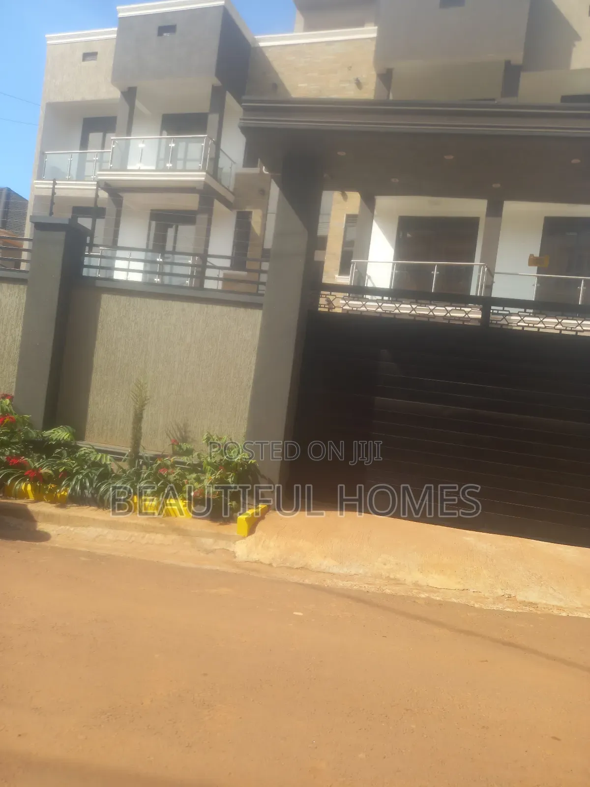 Furnished 2bdrm Apartment in Kira Town, Central Division for sale in Central Division