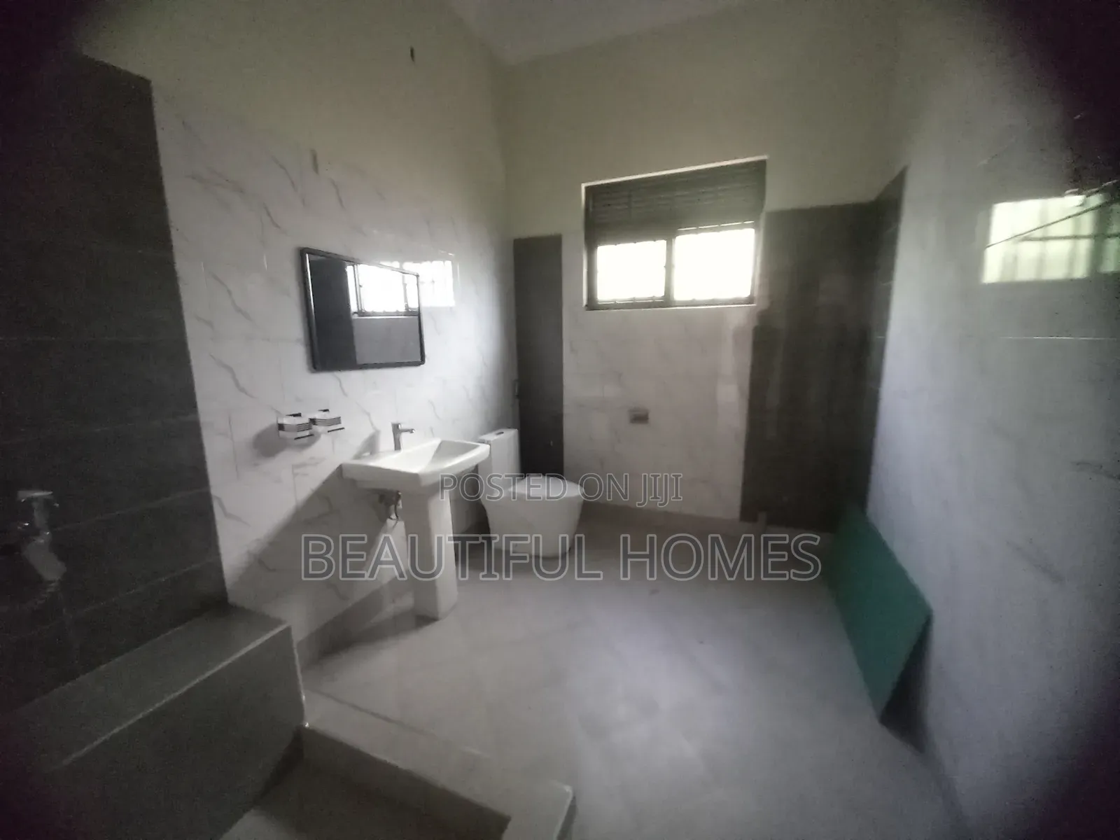 Furnished 4bdrm House in Kira for sale in Kira