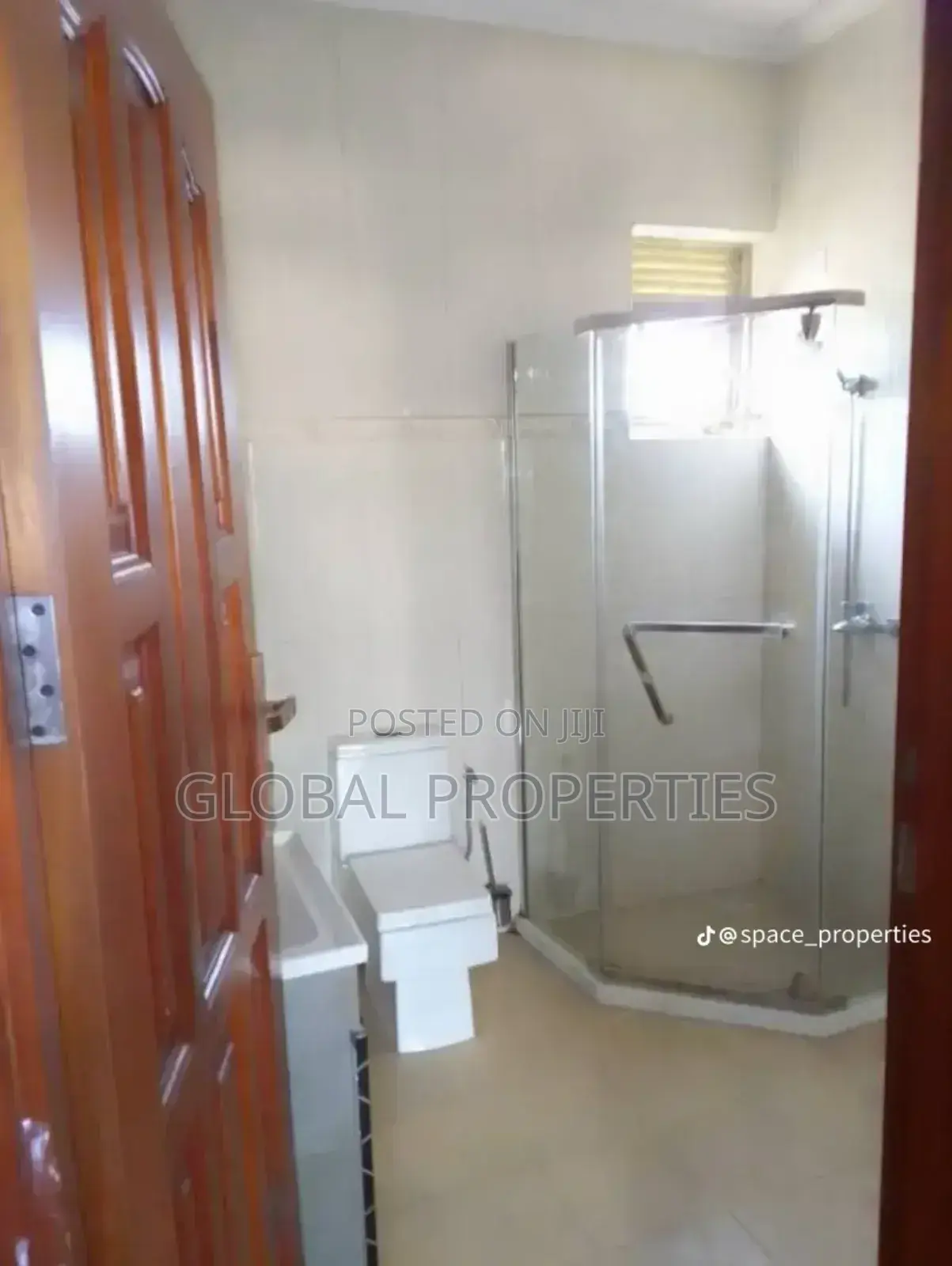 2bdrm Apartment in Kyambongo Rd, Central Division for rent in Central Division