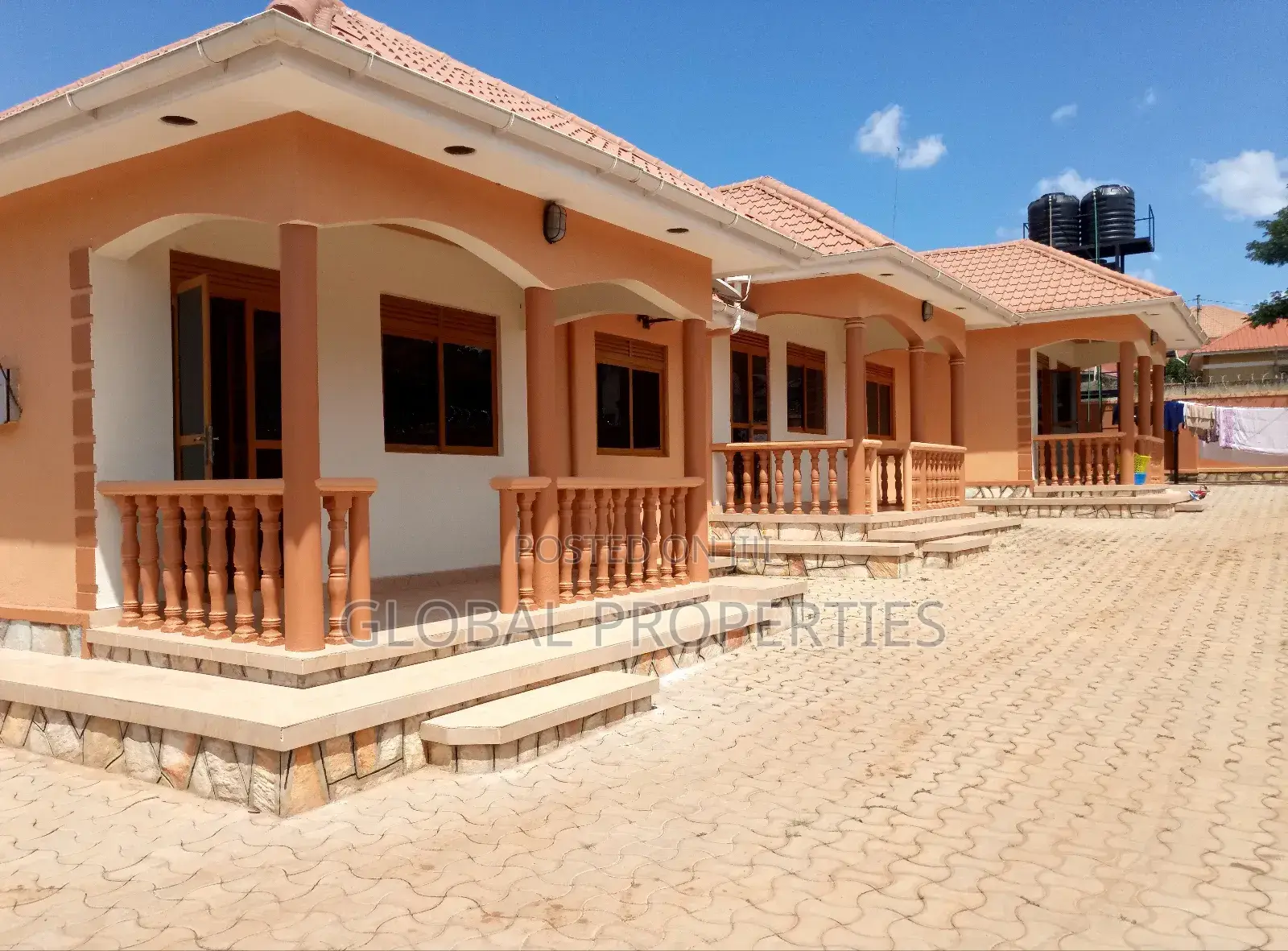 2bdrm Bungalow in Kireka Namugongo Rd, Central Division for rent in Central Division