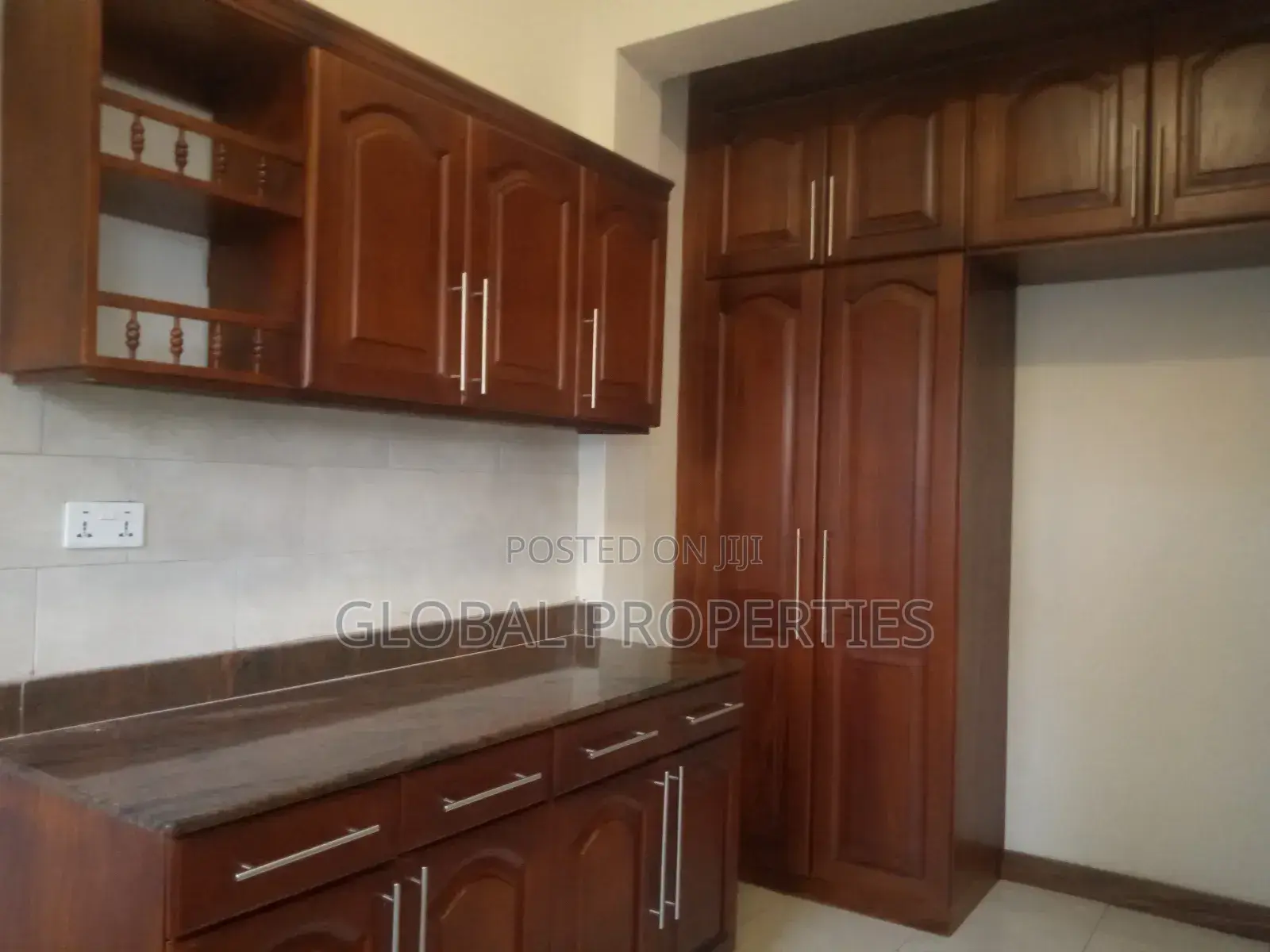 2bdrm Bungalow in Kireka Namugongo Rd, Central Division for rent in Central Division