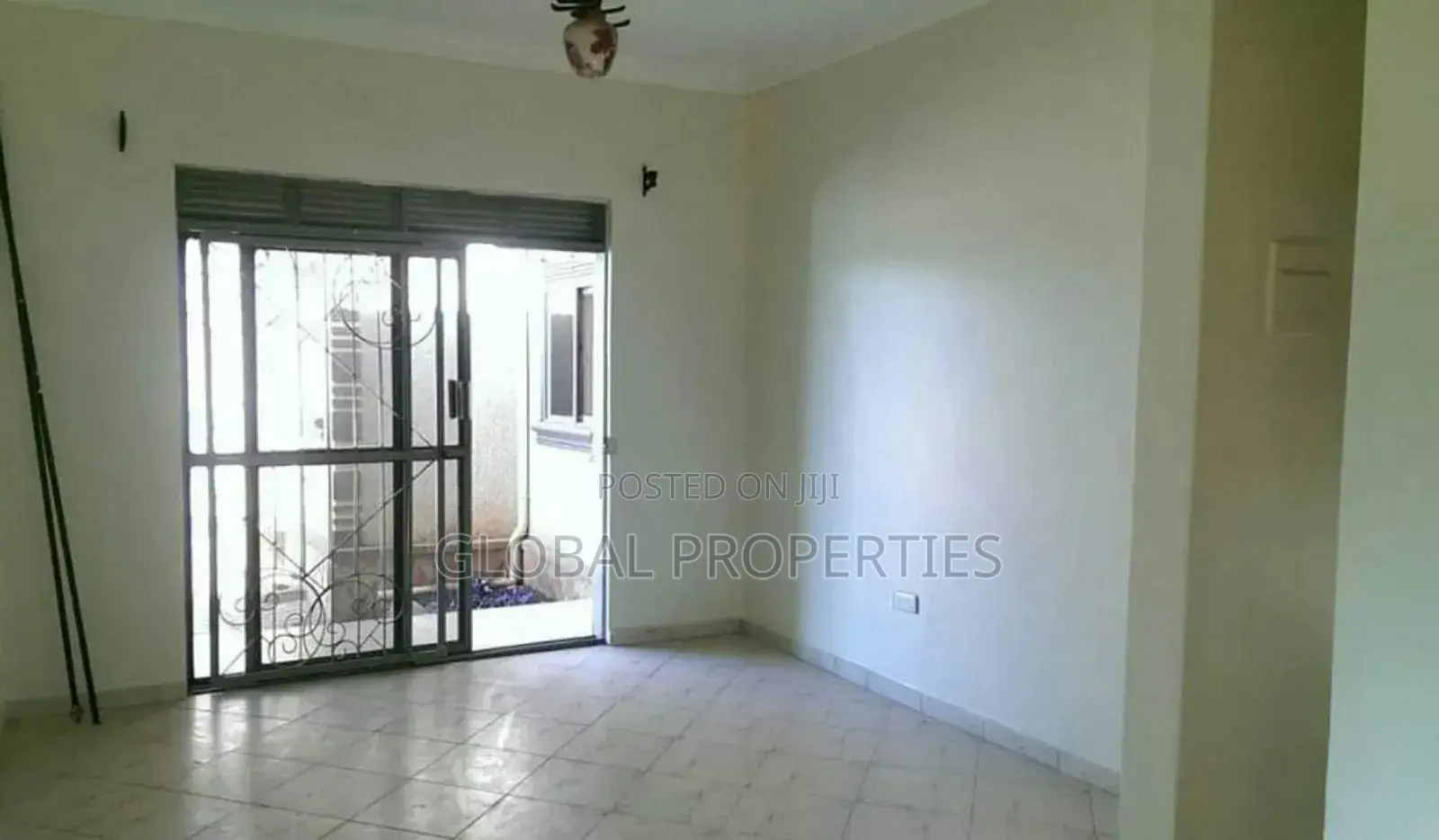 1bdrm Bungalow in Kira, Central Division for rent in Central Division