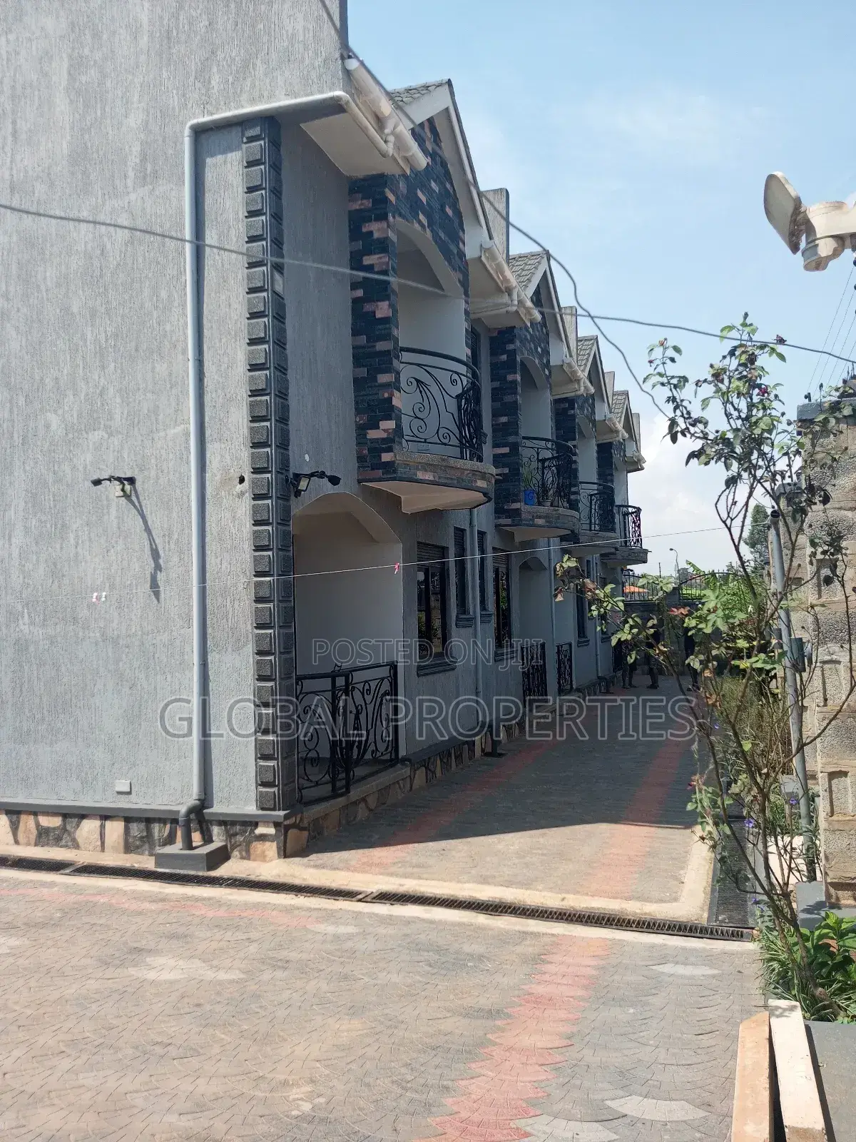 2bdrm Duplex in Naalya Estate, Central Division for rent in Central Division
