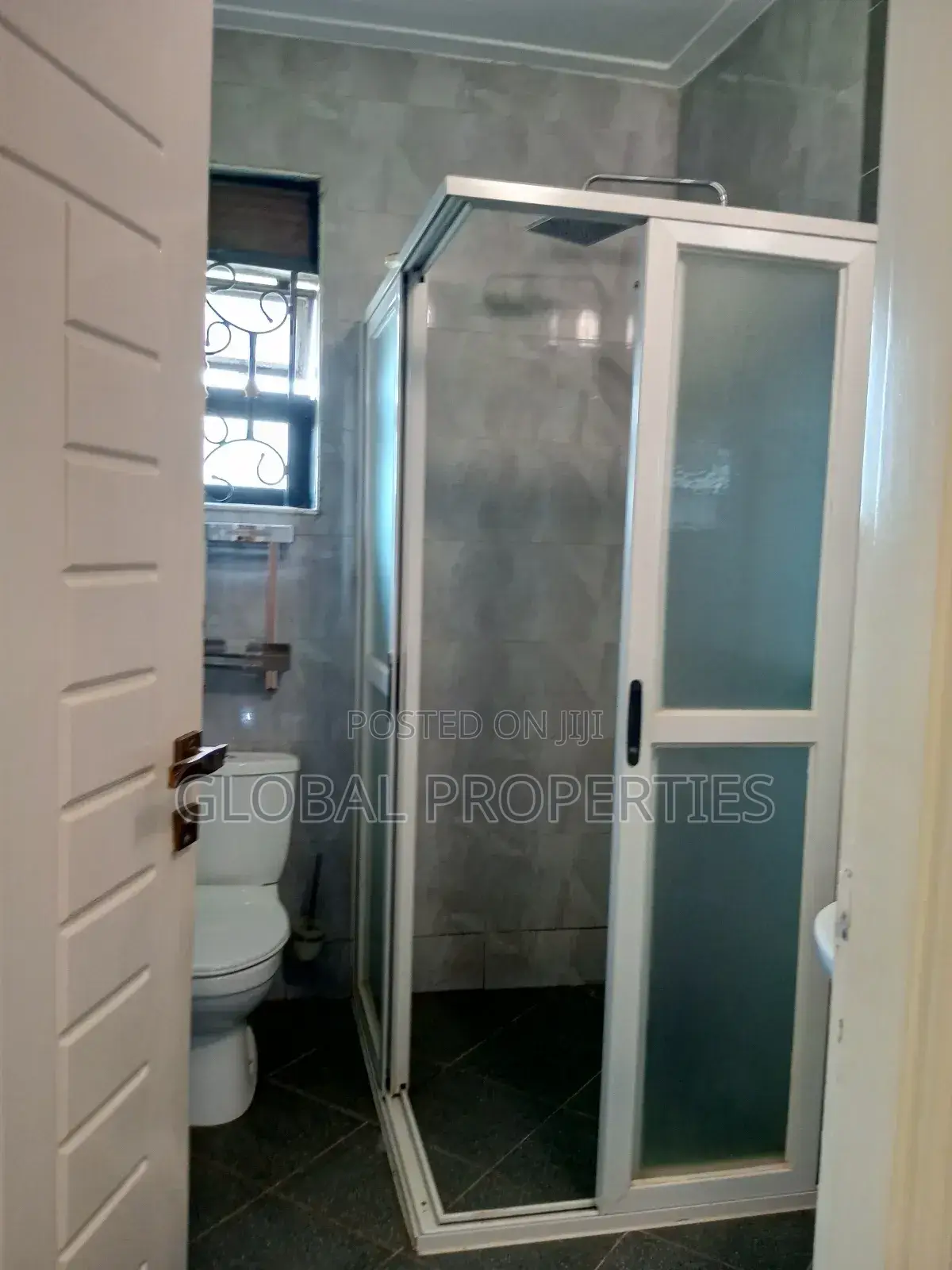 2bdrm Duplex in Naalya Estate, Central Division for rent in Central Division