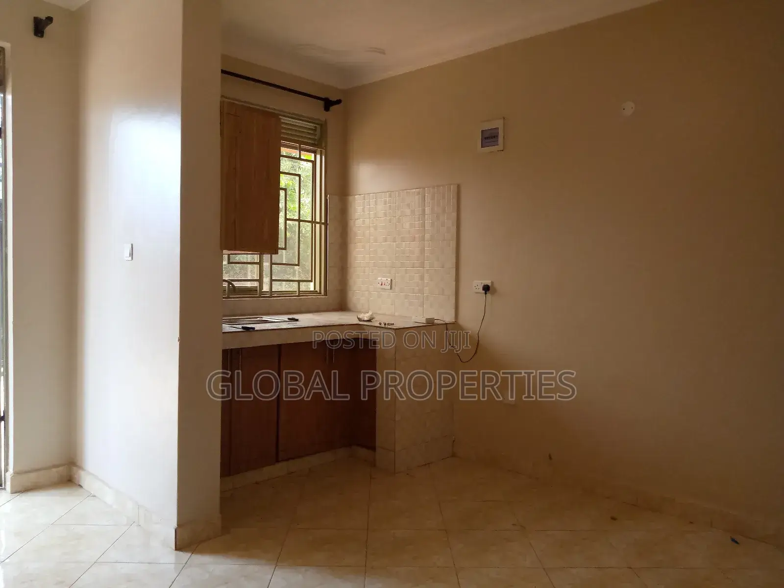 1bdrm Apartment in Mbalwa, Central Division for rent in Central Division