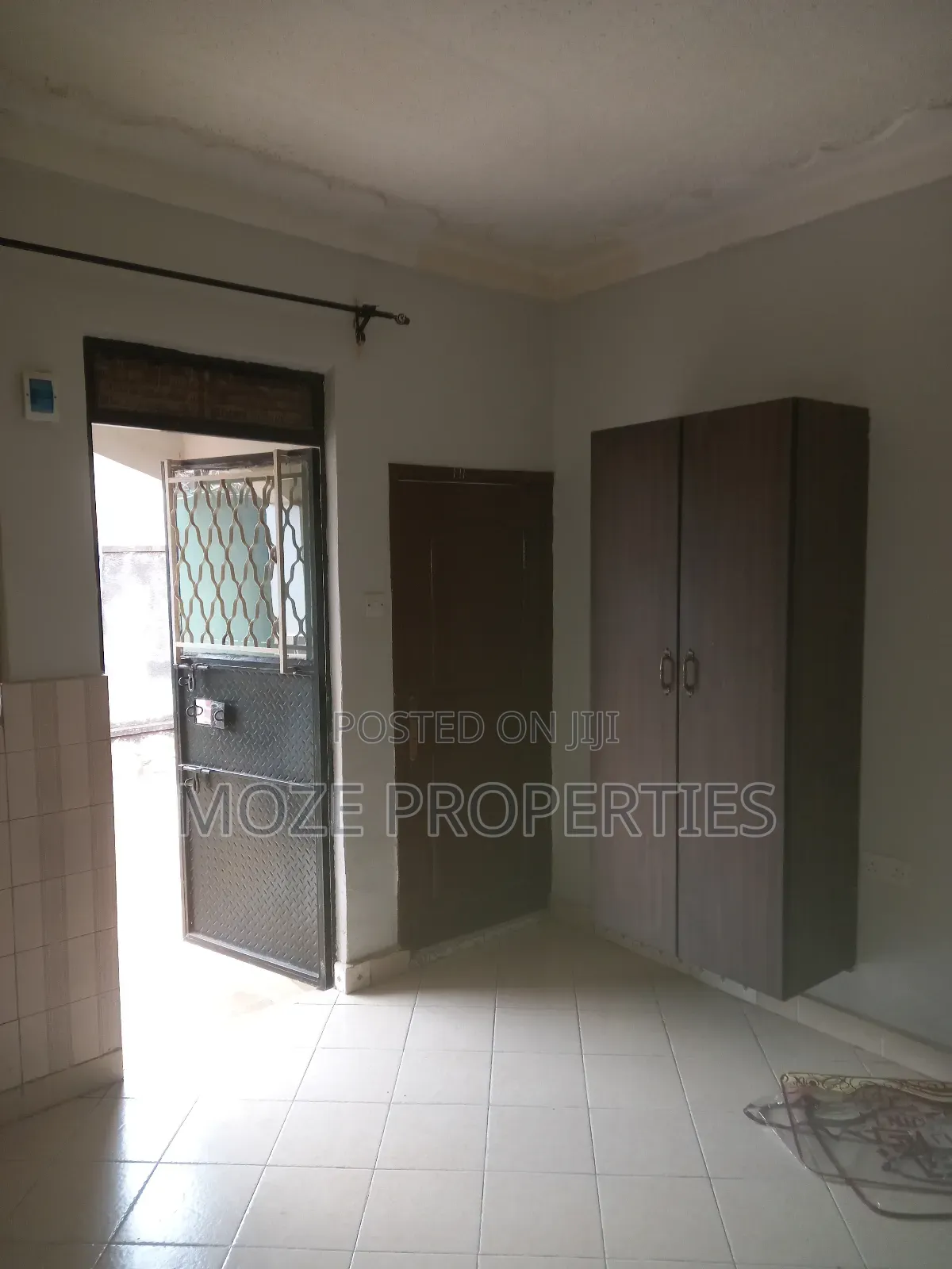 Studio Apartment in Kyaliwajala, Central Division for rent in Central Division