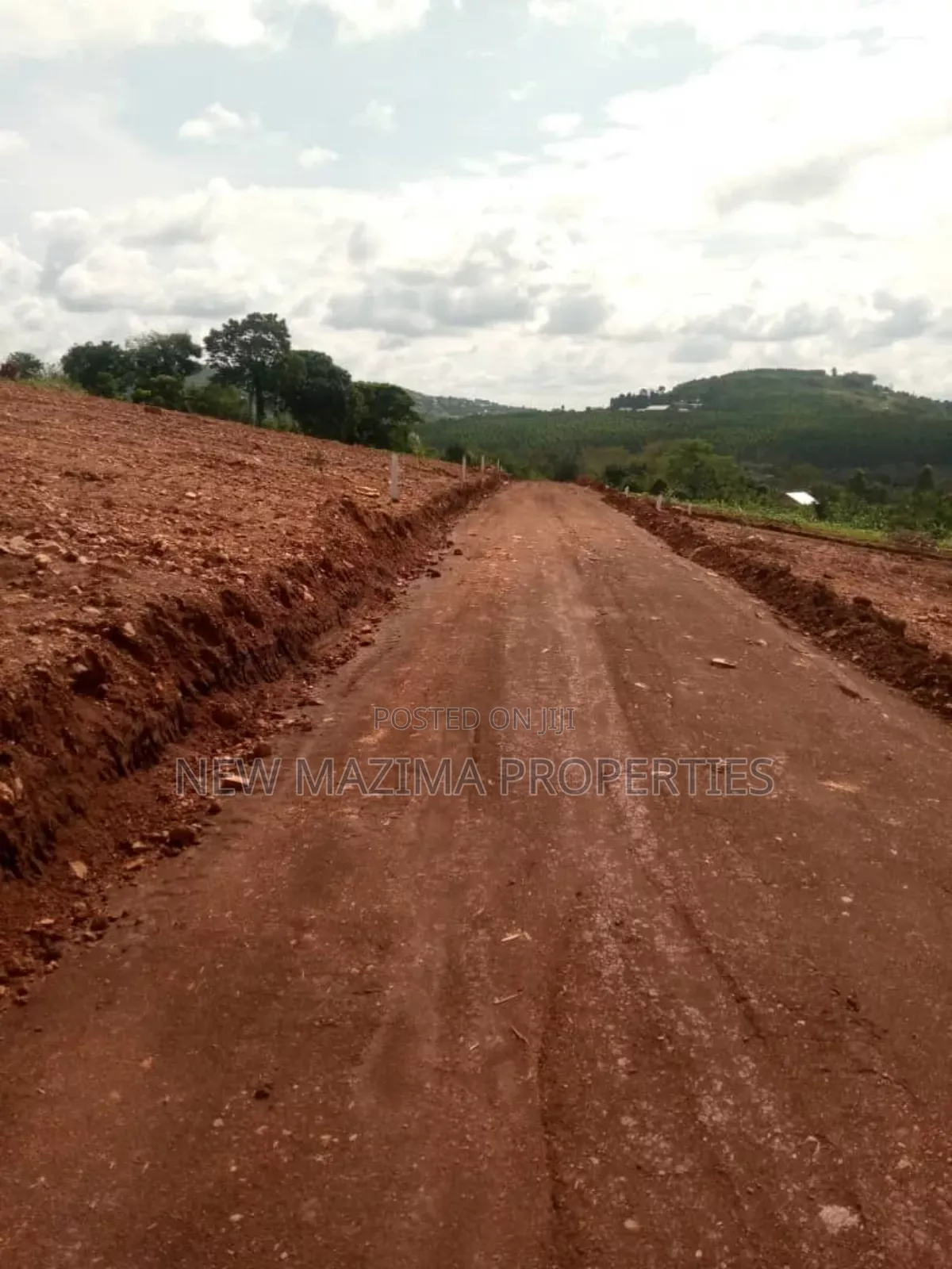Nakawuka Bulwanyi Town New Prime Estate With Private Title in Central Division