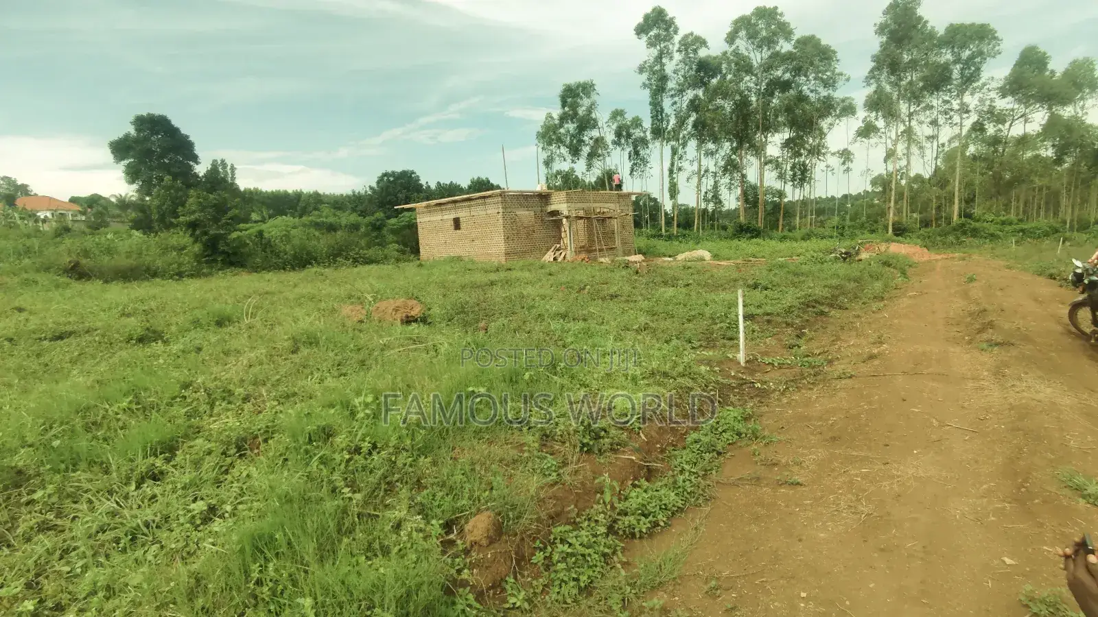 Entebbe Nakawuka Jungo Titled Lands on Sale in Kasanje