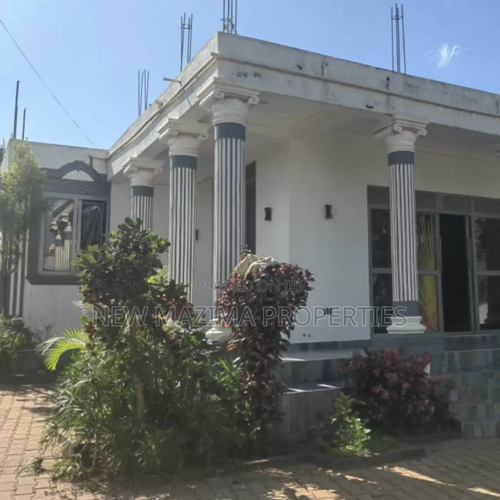 4bdrm Mansion in Kasangati, Central Division for sale in Central Division