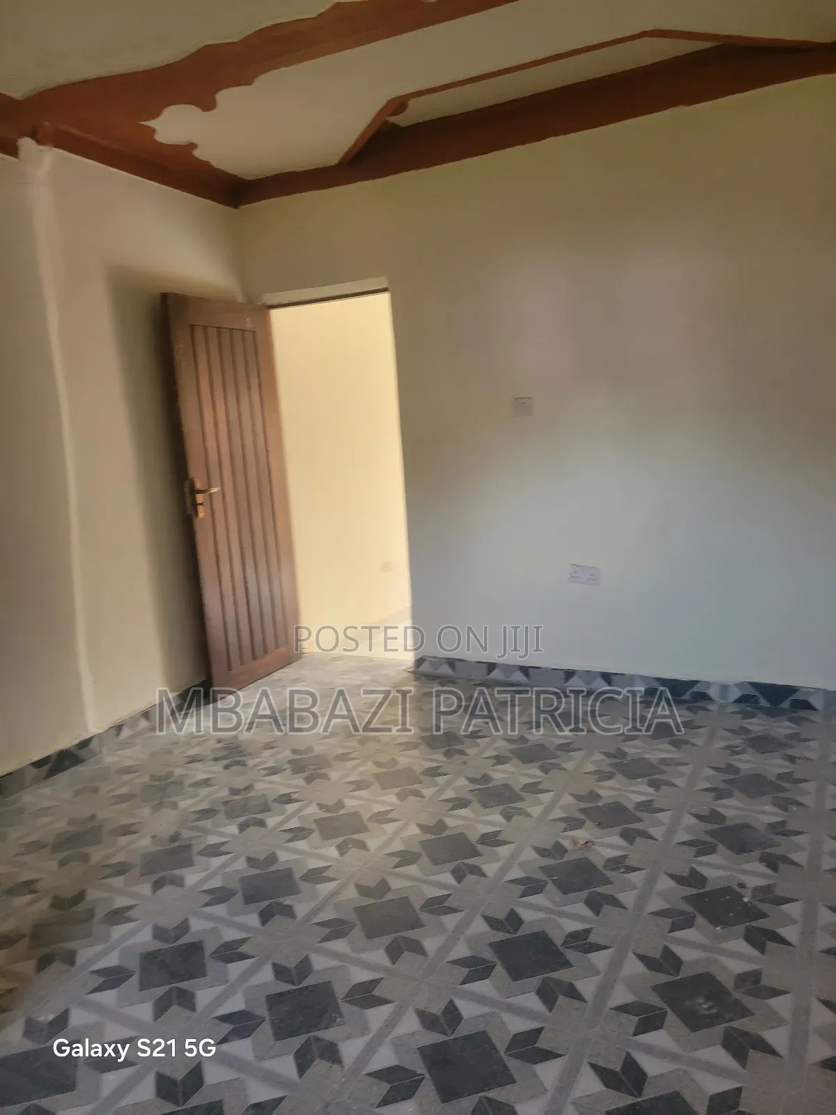 3bdrm House in Lugoba Nabweru, Kawempe for rent in Kawempe