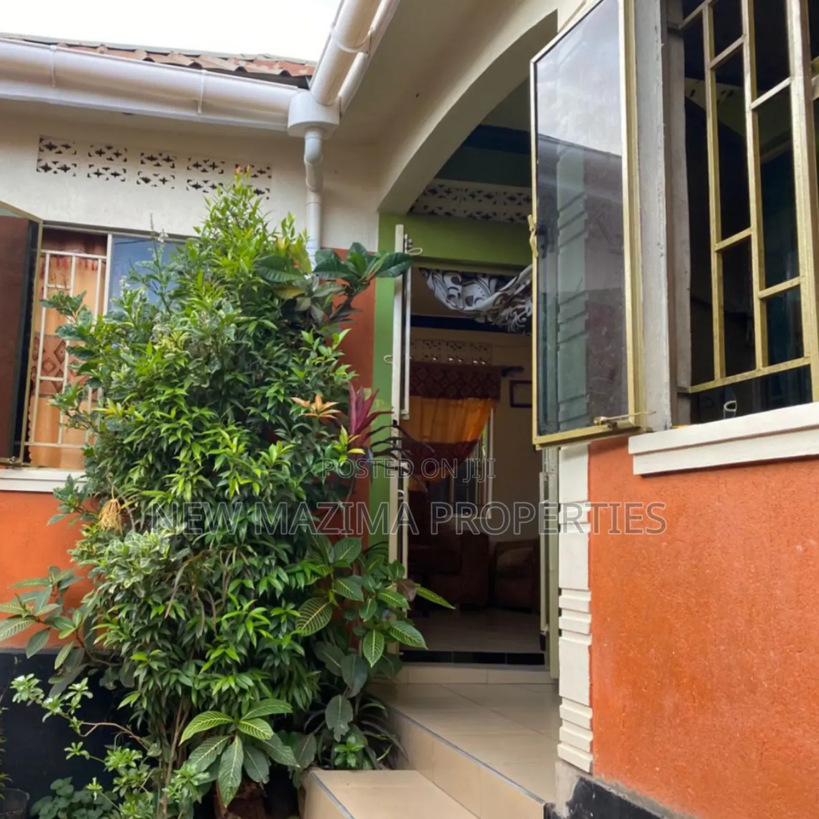 2bdrm House in Matuga Kataremwa, Central Division for sale in Central Division