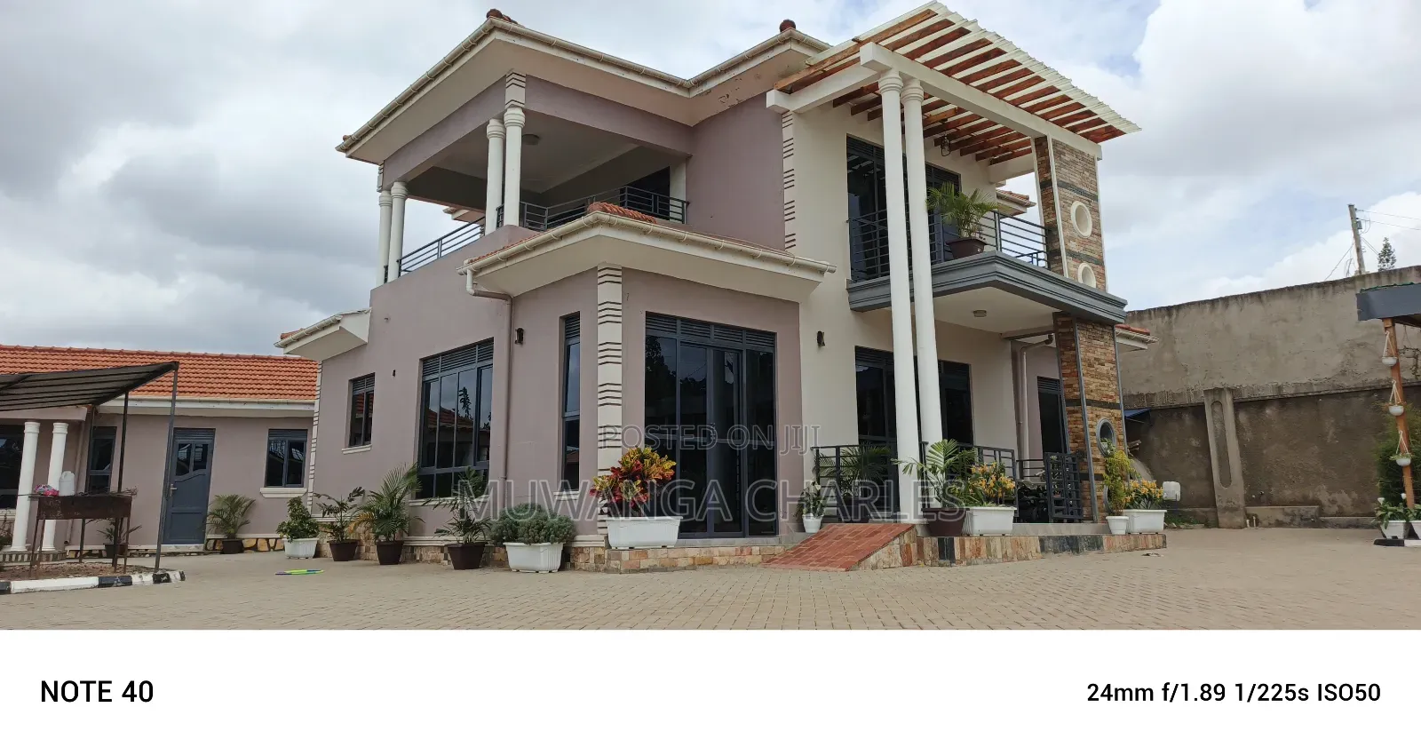 4bdrm Duplex in Nakawa for sale in Nakawa