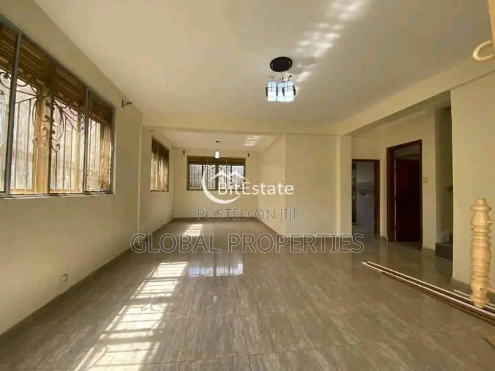 4bdrm Duplex in Najjera Buwate Rd, Central Division for rent in Central Division