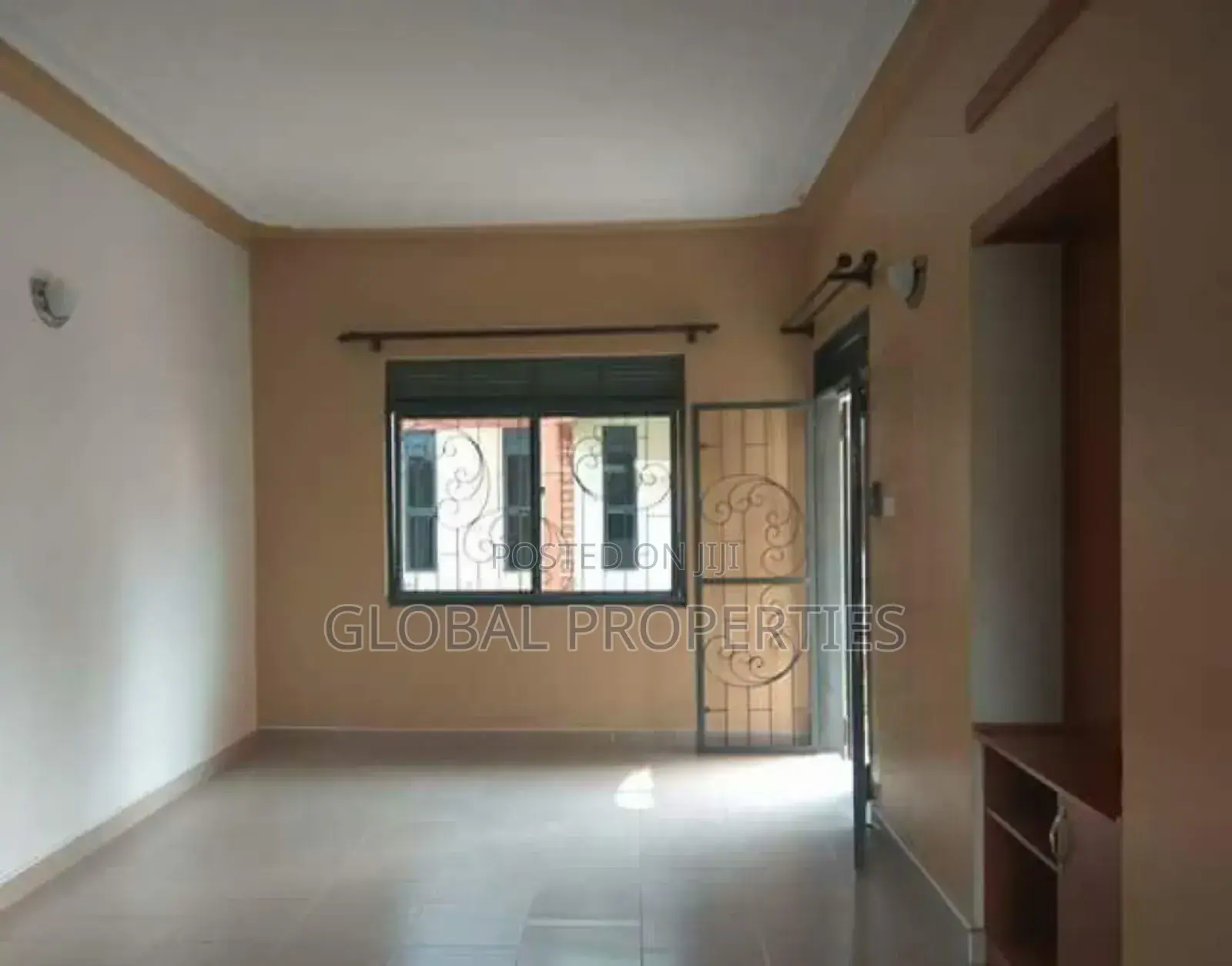 2bdrm Chalet in Nsawo Estate, Central Division for rent in Central Division